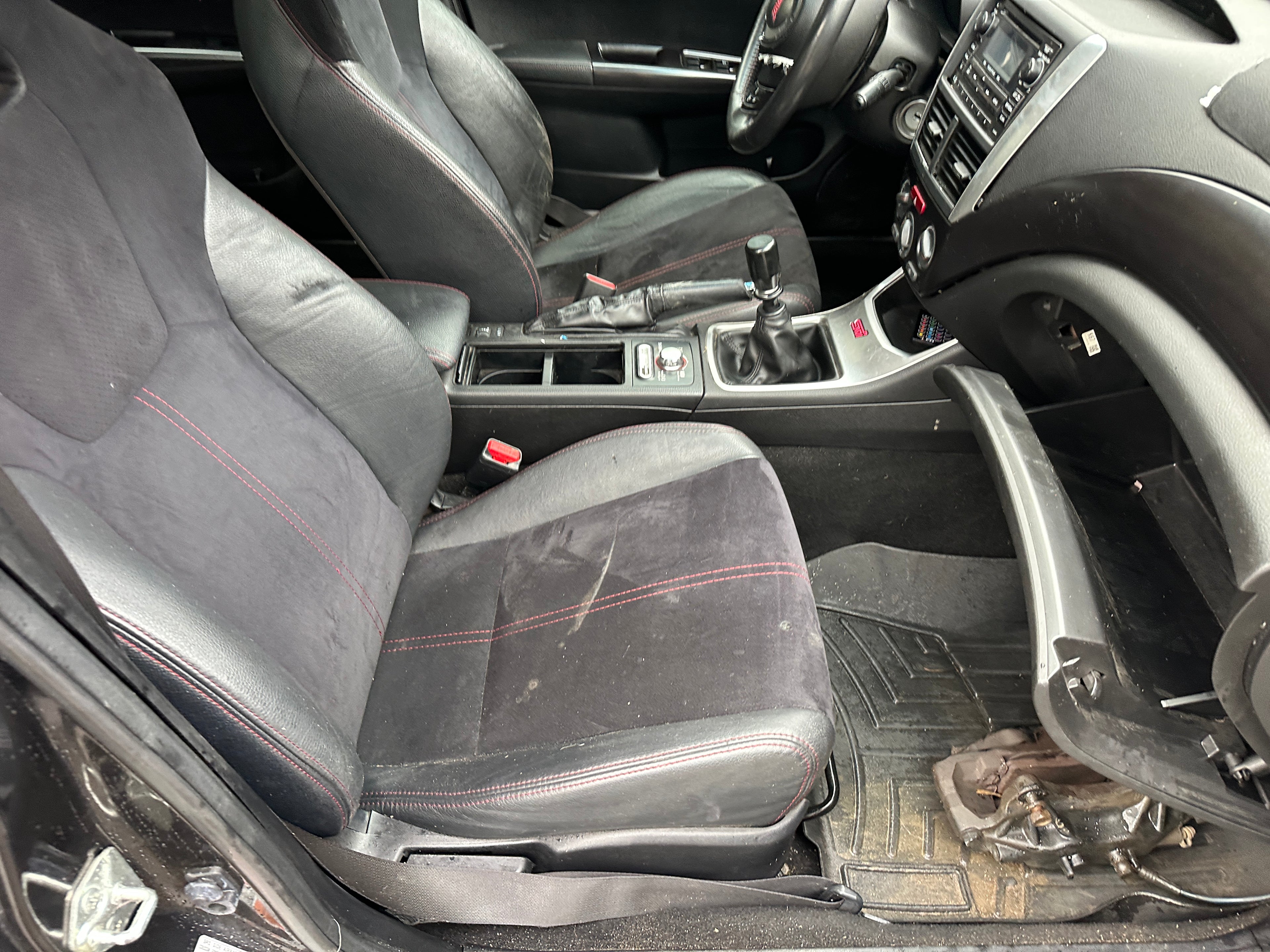 2011 Subaru Impreza WRX STI 2.5 – SU2602