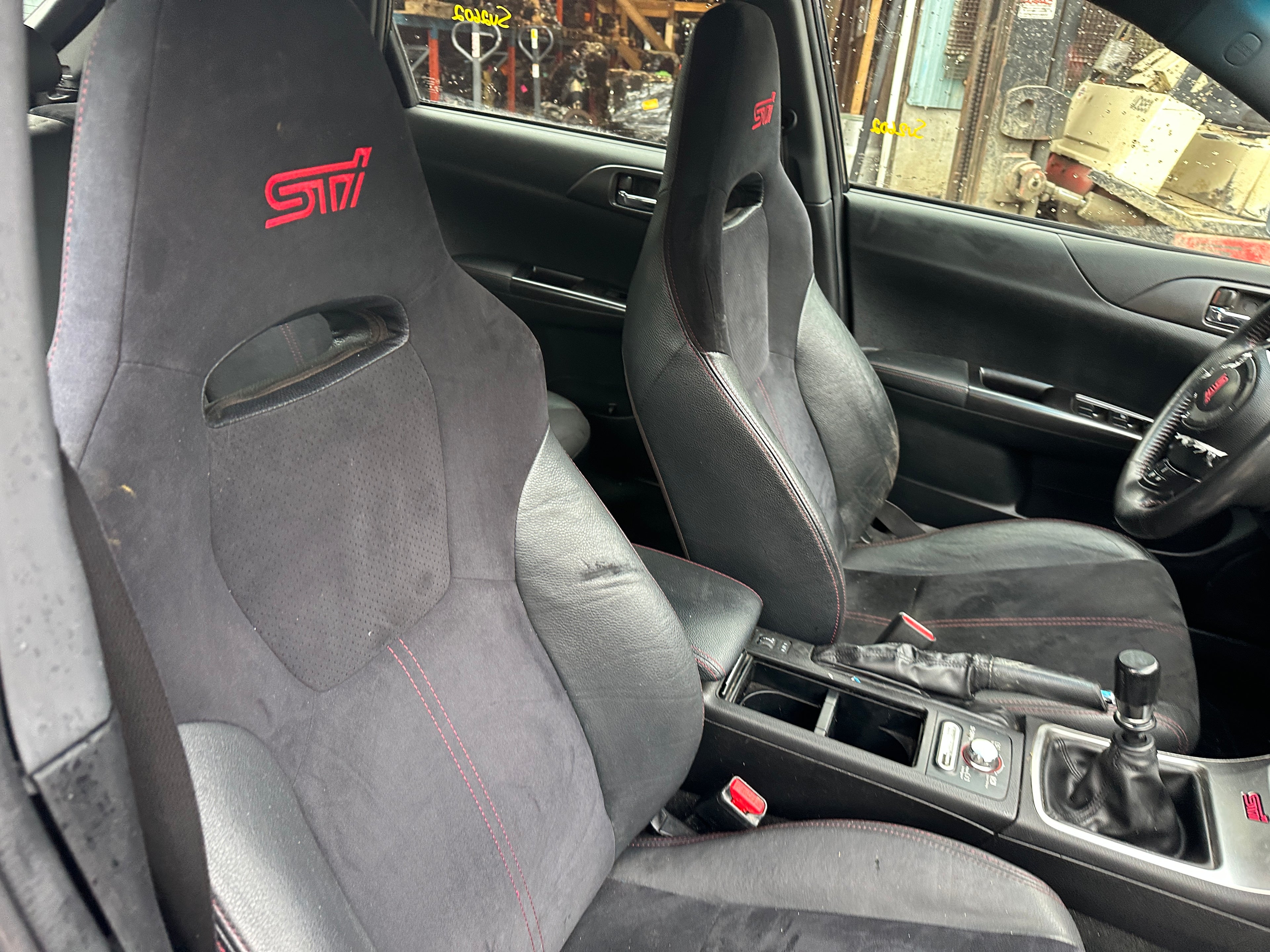 2011 Subaru Impreza WRX STI 2.5 – SU2602