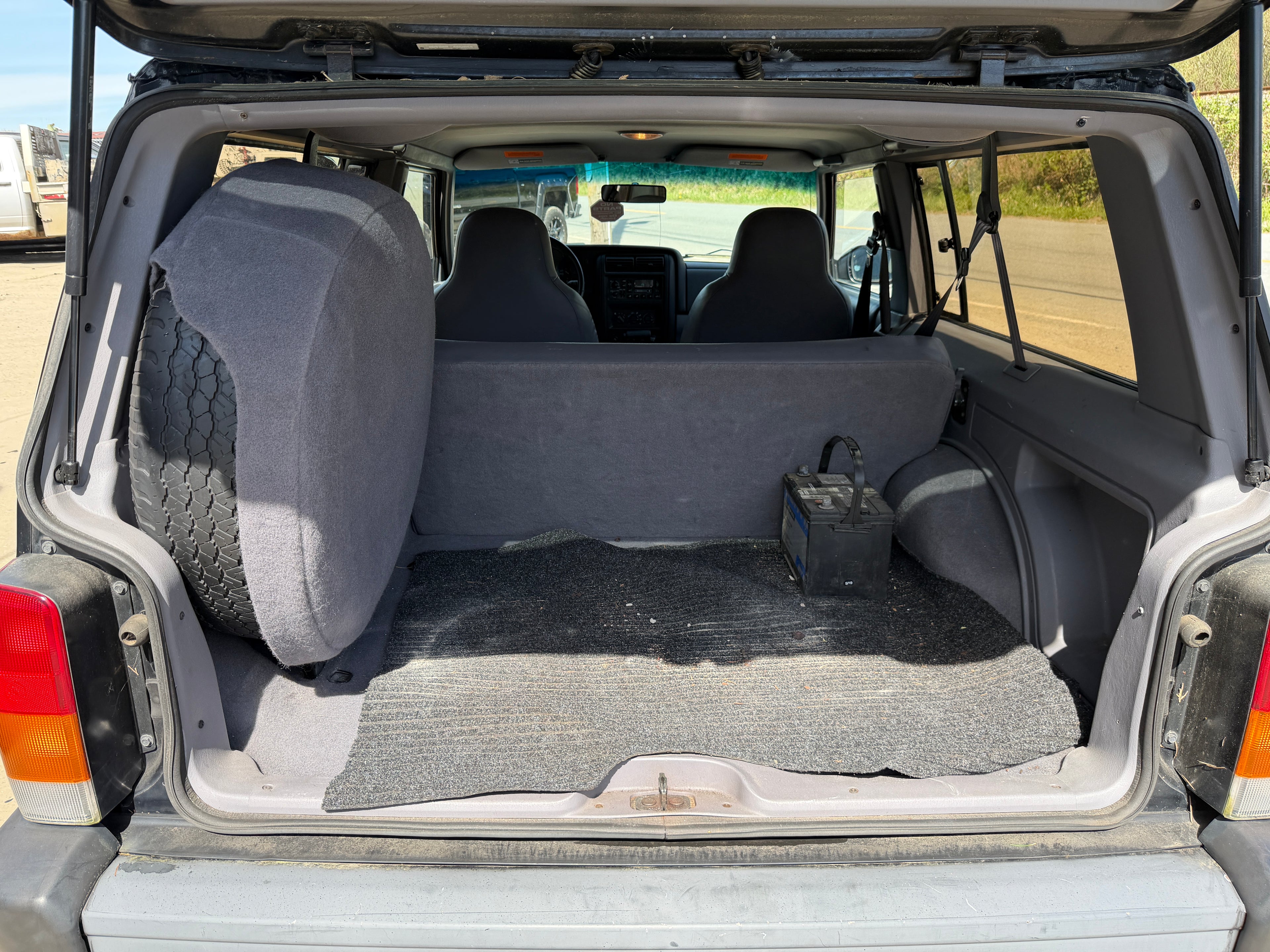 1998 Jeep Cherokee XJ Sport 4.0 – J2618