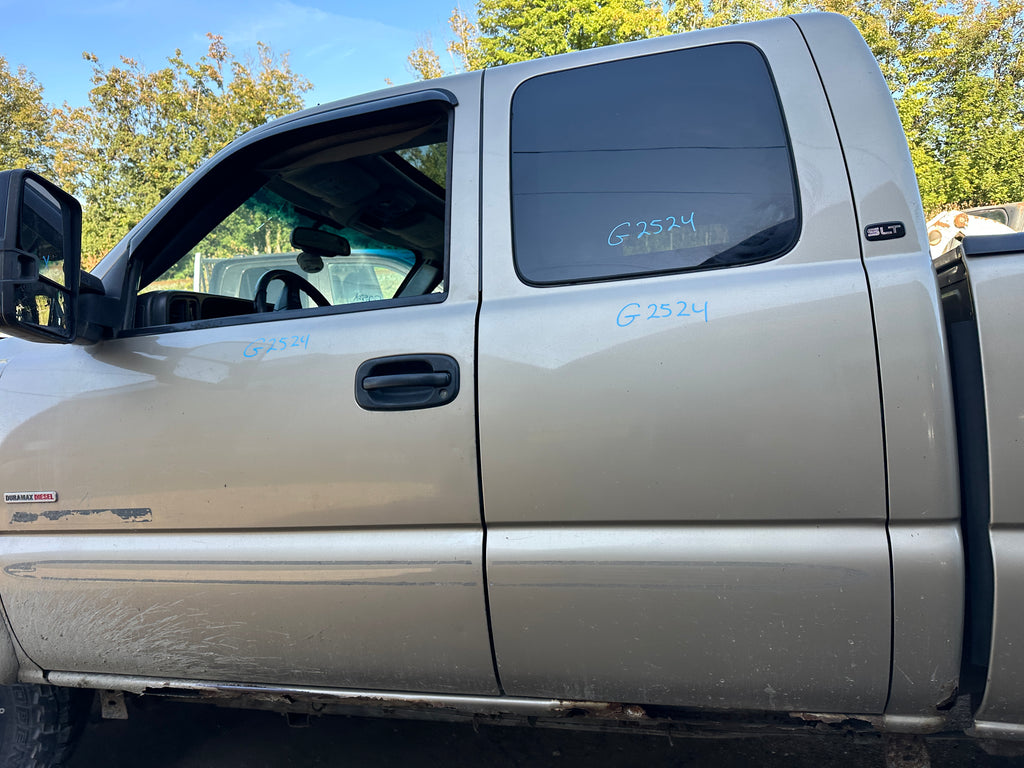 2005 GMC Sierra K2500HD 6.6 LLY Duramax – G2524