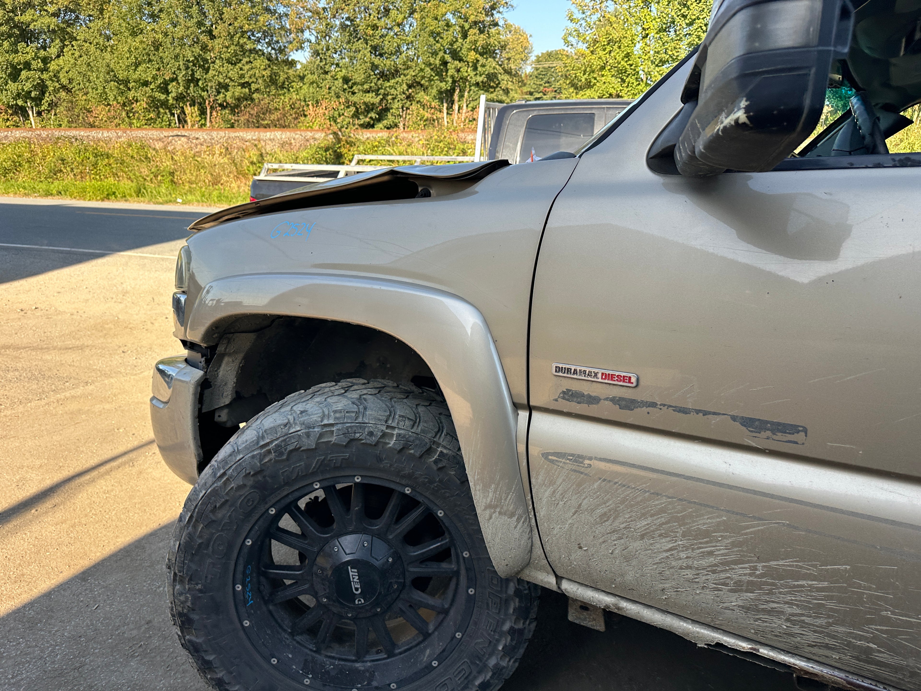 2005 GMC Sierra K2500HD 6.6 LLY Duramax – G2524