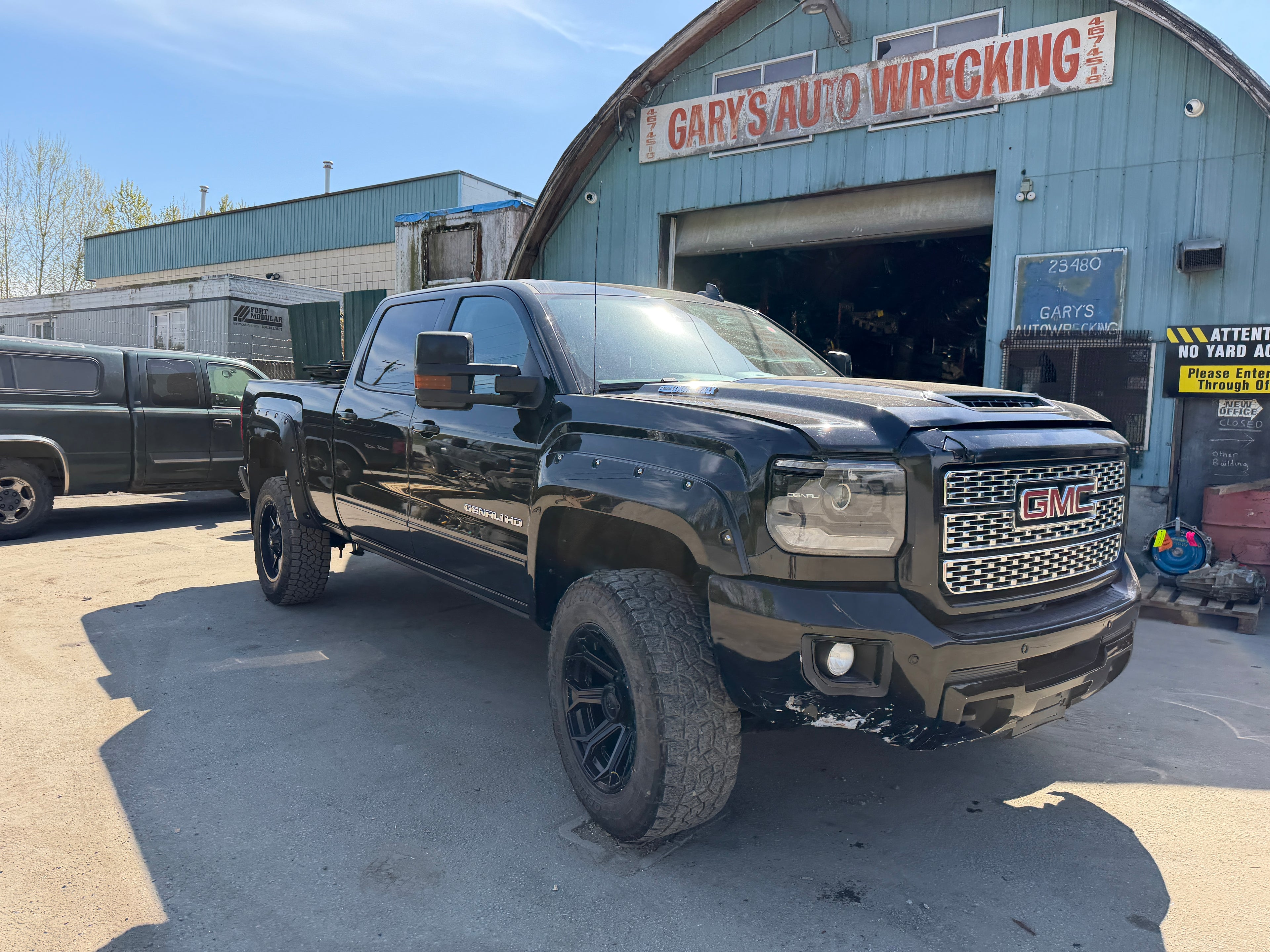 2019 GMC Sierra 3500HD Denali 6.6 L5P Duramax – G2611