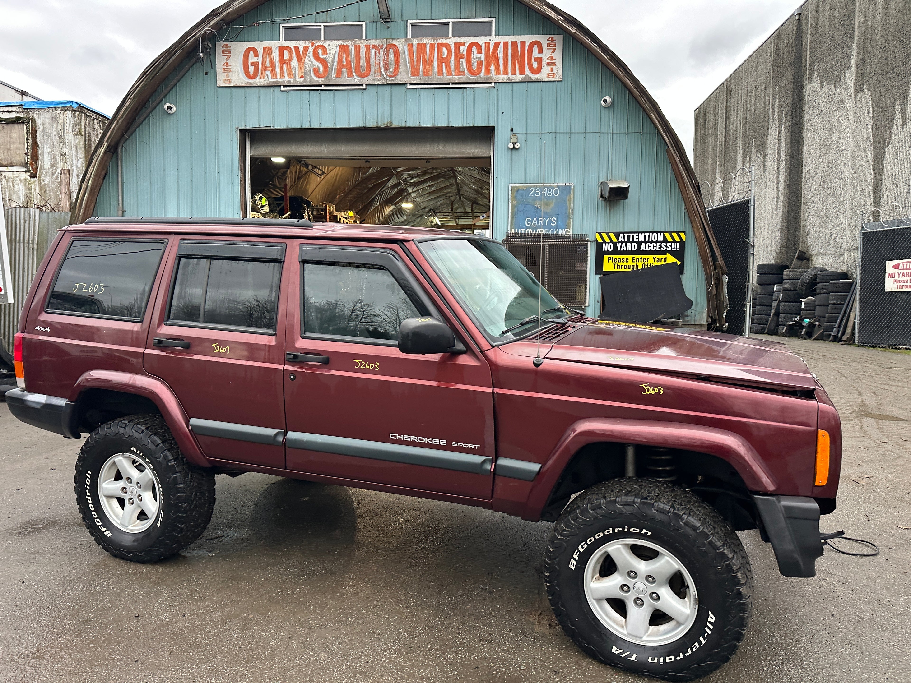 2000 Jeep Cherokee XJ Sport 4.0 – J2603