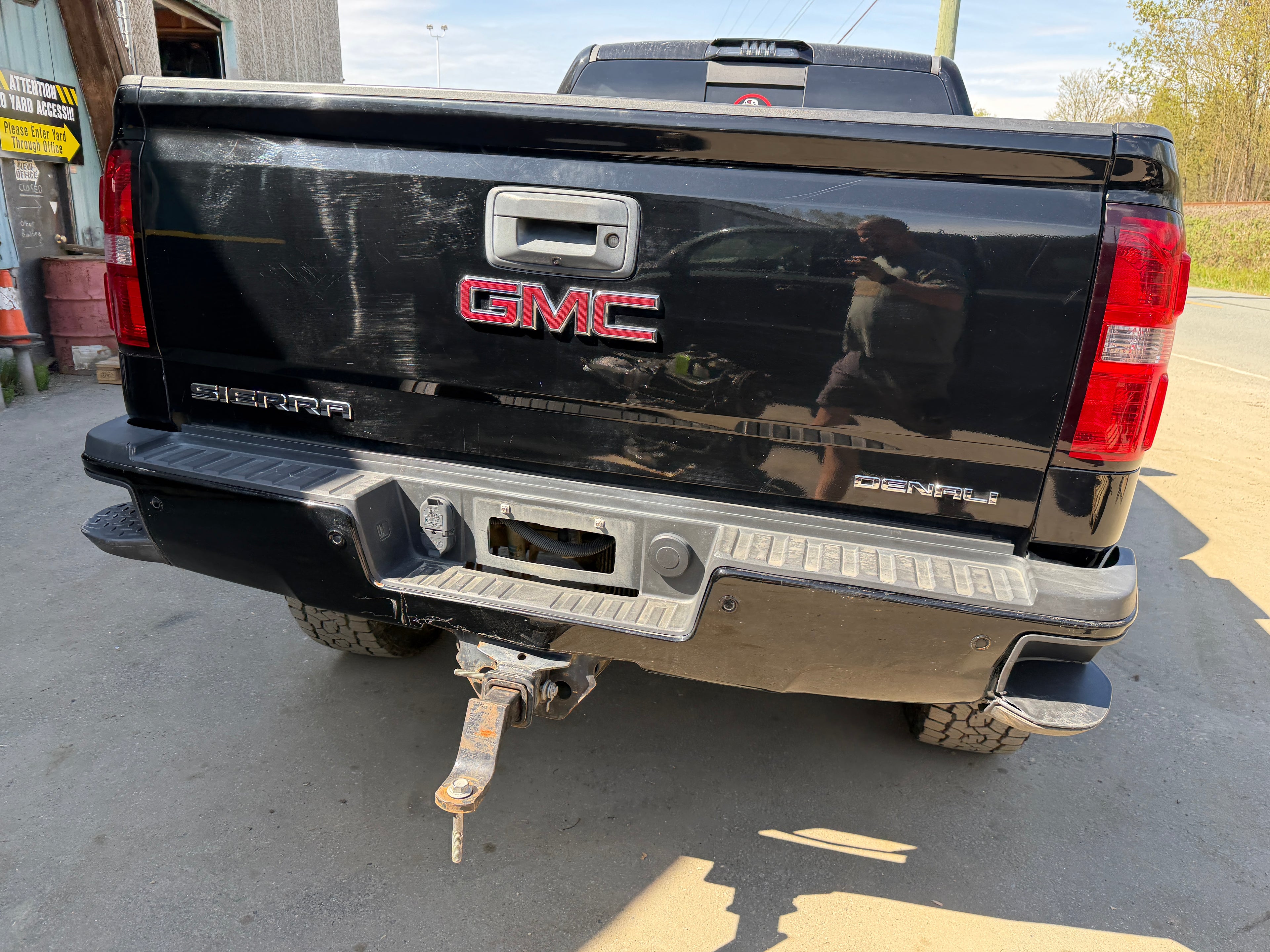 2019 GMC Sierra 3500HD Denali 6.6 L5P Duramax – G2611