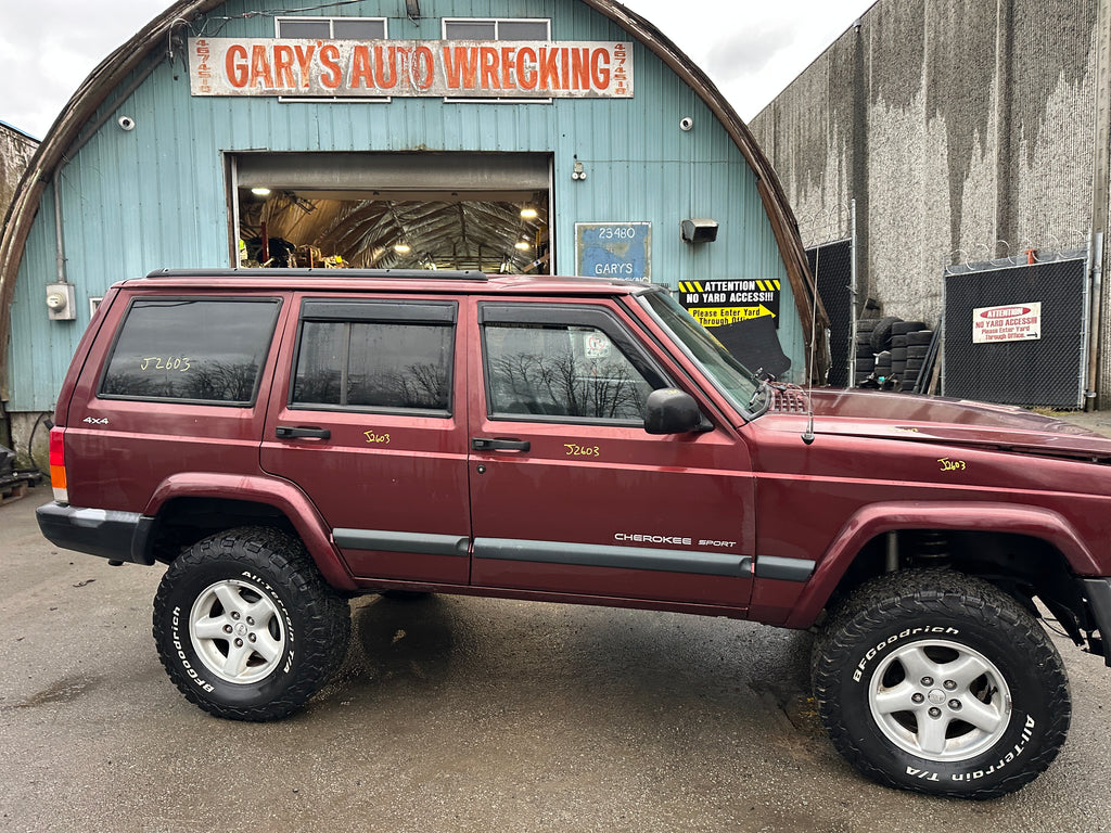 2000 Jeep Cherokee XJ Sport 4.0 – J2603