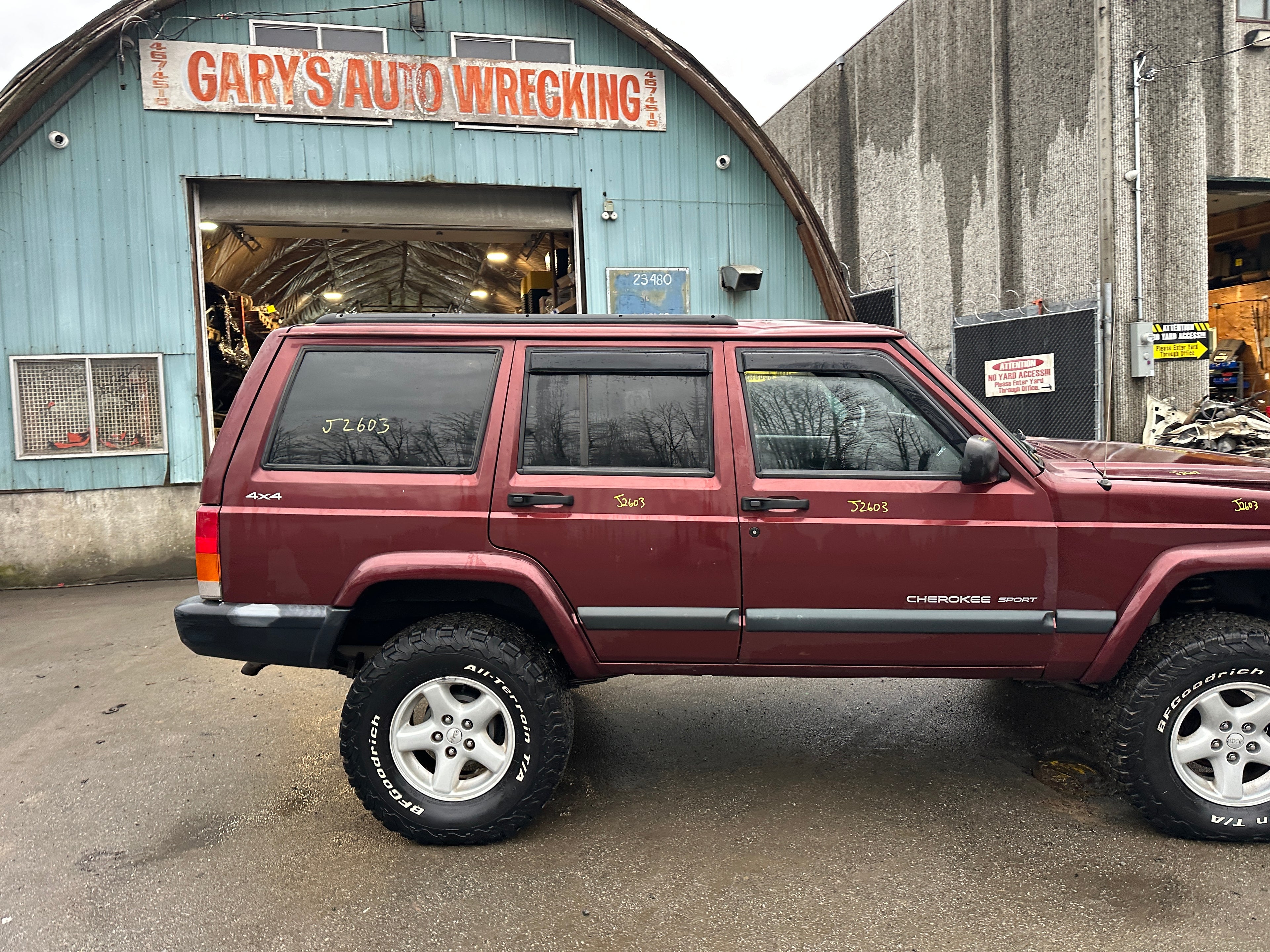 2000 Jeep Cherokee XJ Sport 4.0 – J2603