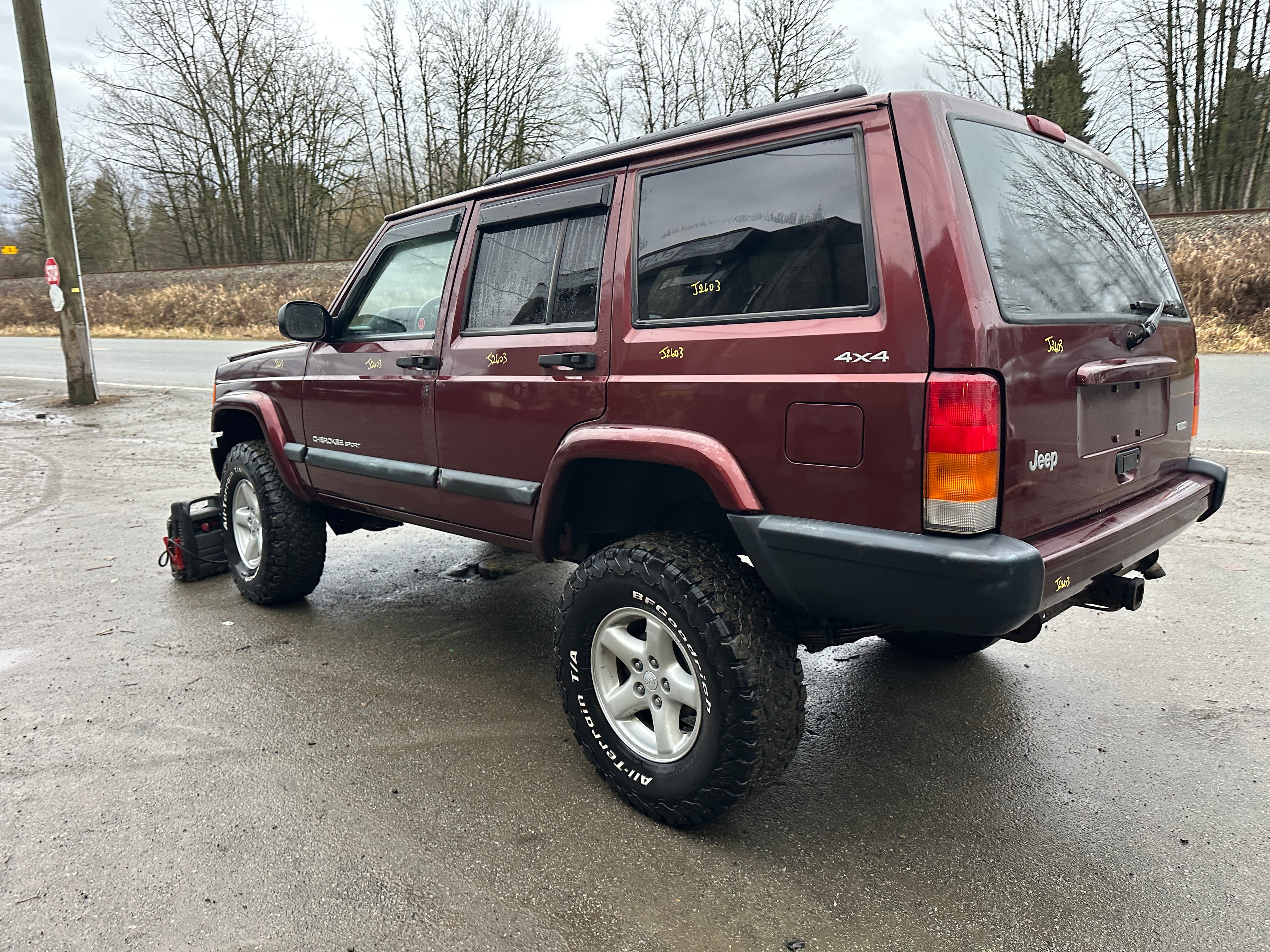 2000 Jeep Cherokee XJ Sport 4.0 – J2603