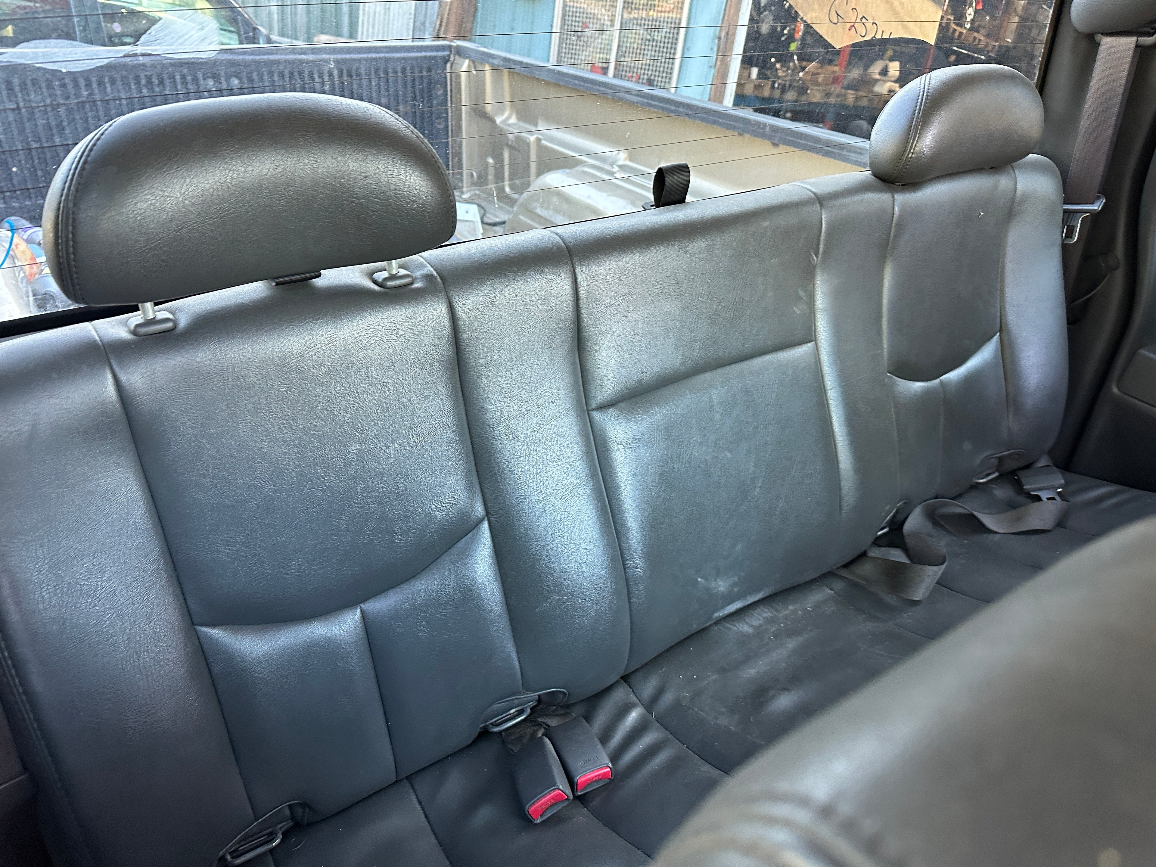 2005 GMC Sierra K2500HD 6.6 LLY Duramax – G2524