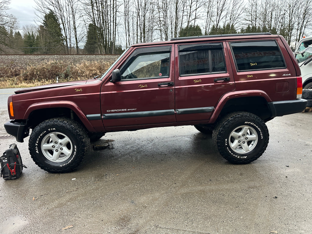 2000 Jeep Cherokee XJ Sport 4.0 – J2603