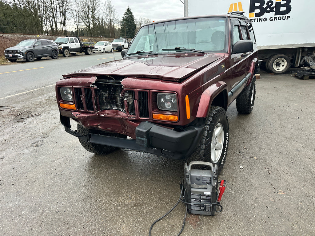 2000 Jeep Cherokee XJ Sport 4.0 – J2603