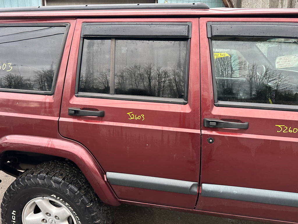 2000 Jeep Cherokee XJ Sport 4.0 – J2603