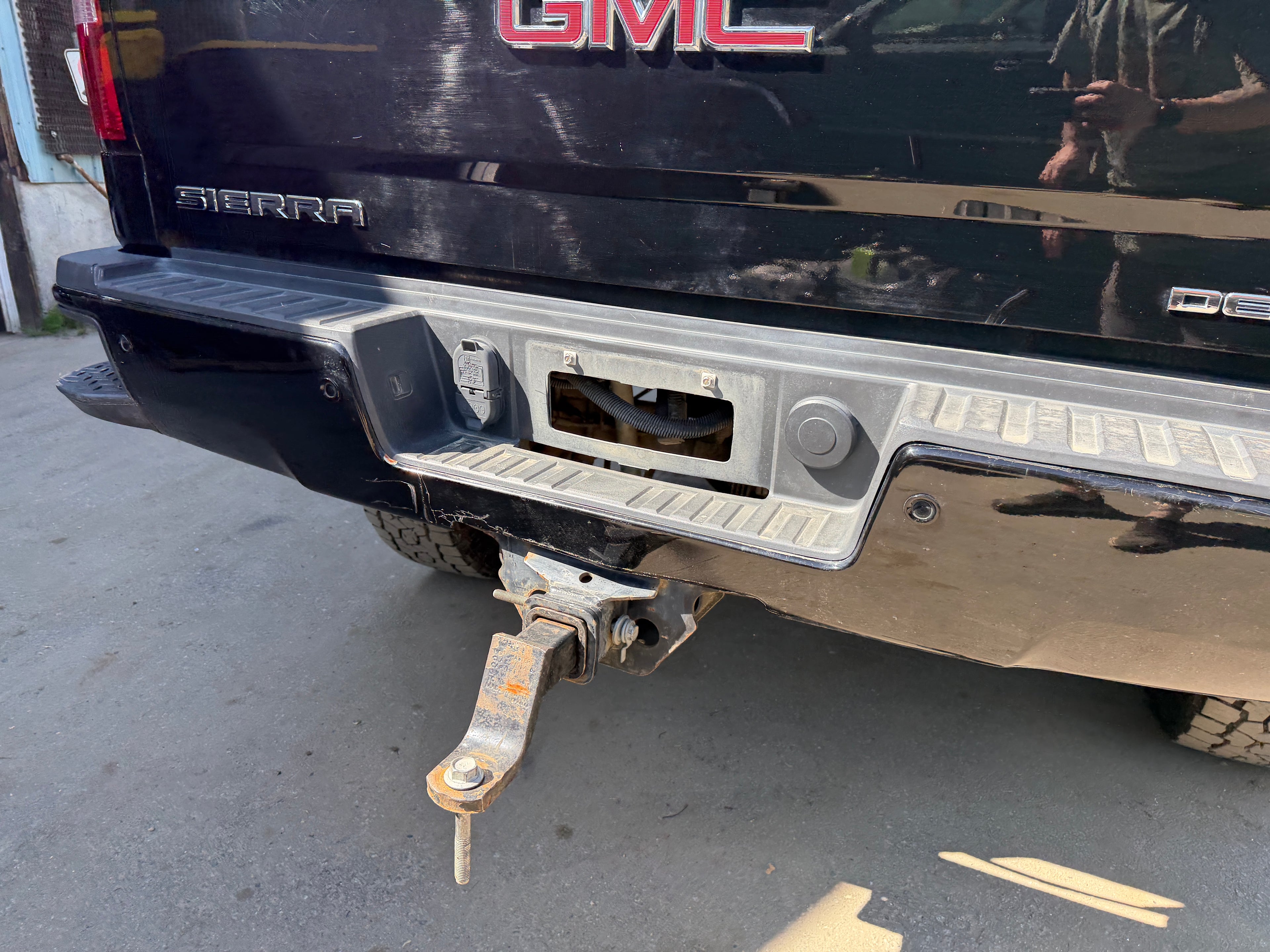 2019 GMC Sierra 3500HD Denali 6.6 L5P Duramax – G2611