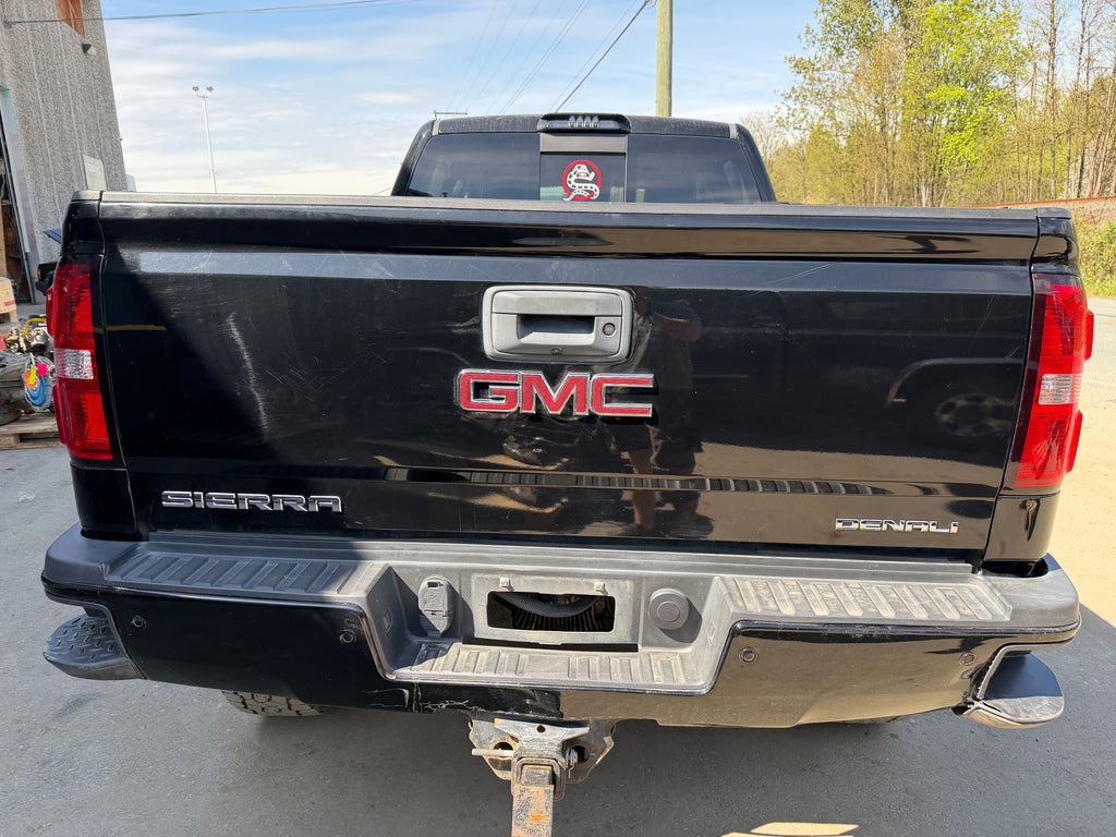 2019 GMC Sierra 3500HD Denali 6.6 L5P Duramax – G2611