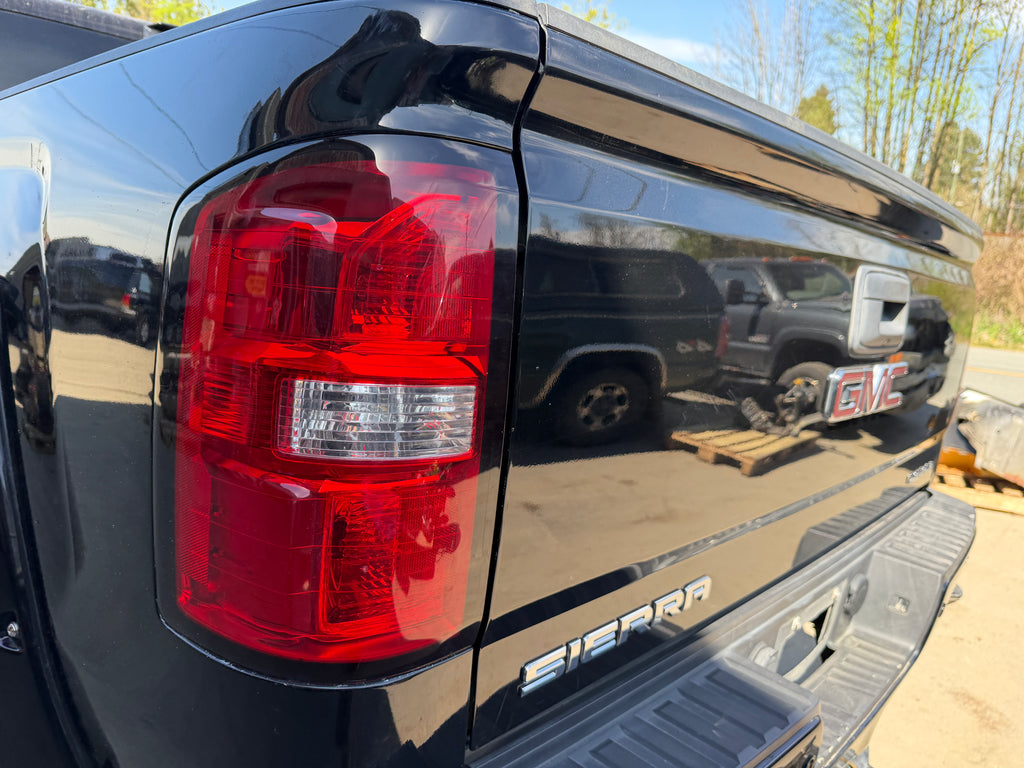 2019 GMC Sierra 3500HD Denali 6.6 L5P Duramax – G2611