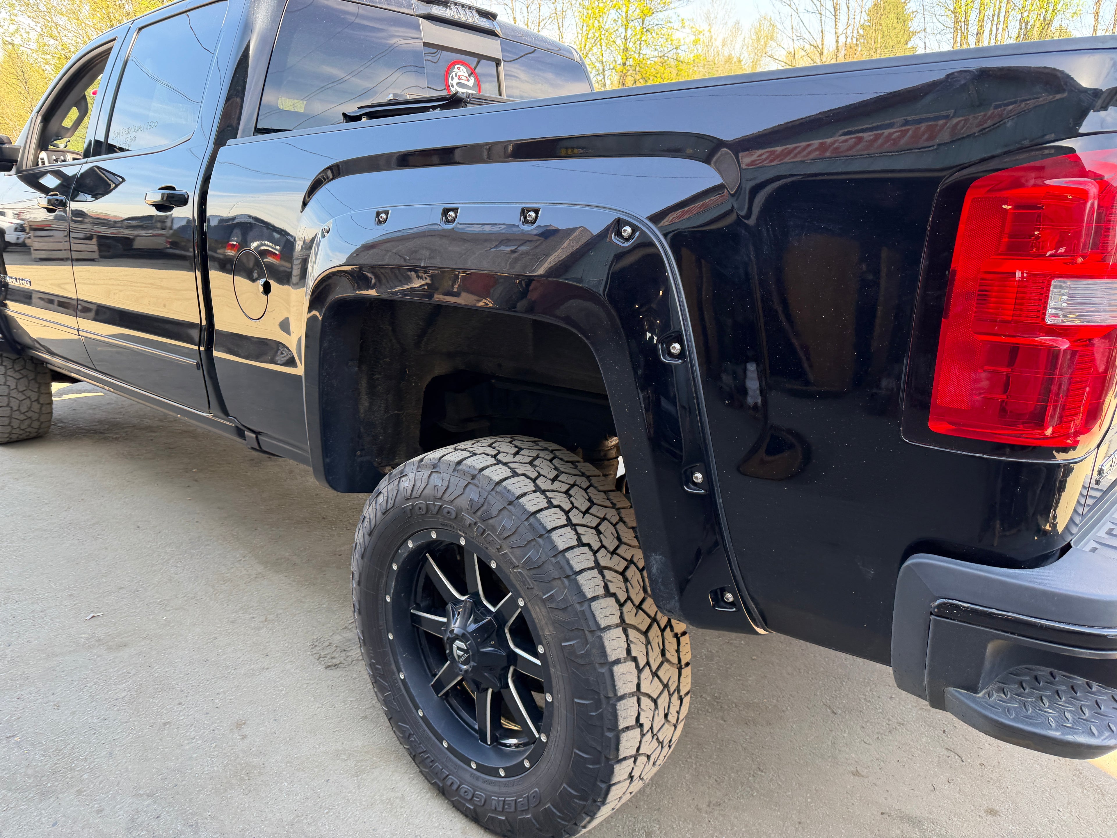 2019 GMC Sierra 3500HD Denali 6.6 L5P Duramax – G2611