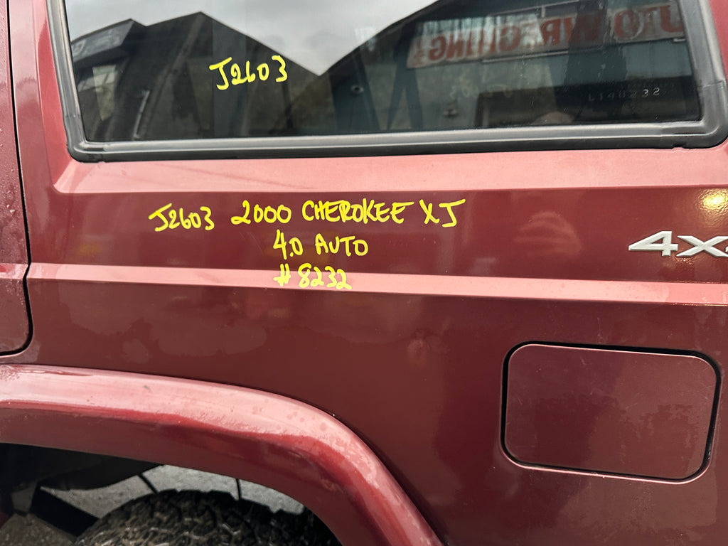 2000 Jeep Cherokee XJ Sport 4.0 – J2603