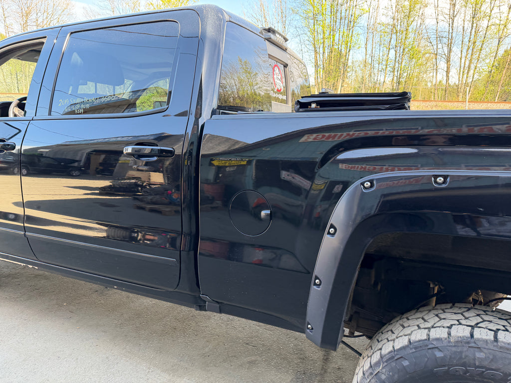 2019 GMC Sierra 3500HD Denali 6.6 L5P Duramax – G2611