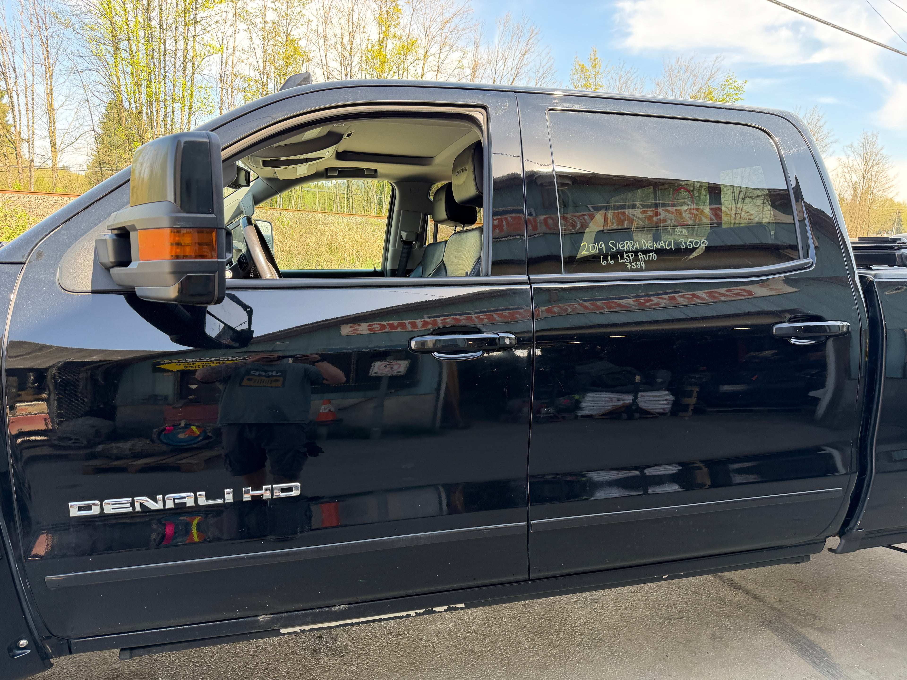 2019 GMC Sierra 3500HD Denali 6.6 L5P Duramax – G2611