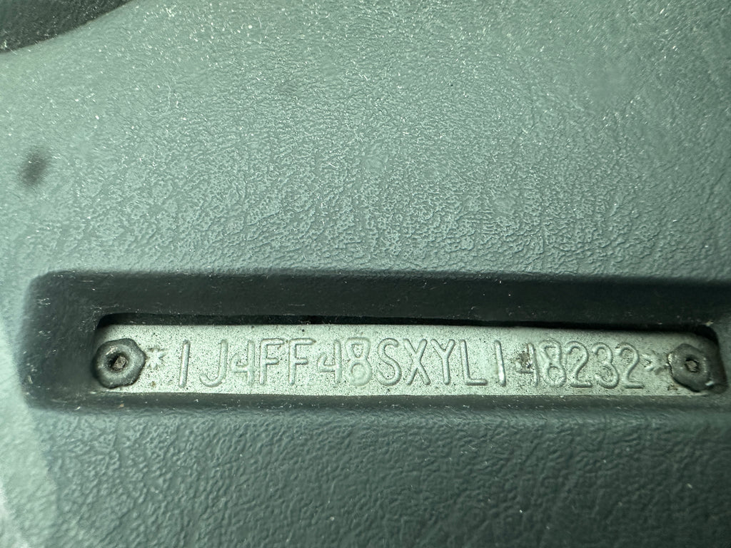 2000 Jeep Cherokee XJ Sport 4.0 – J2603