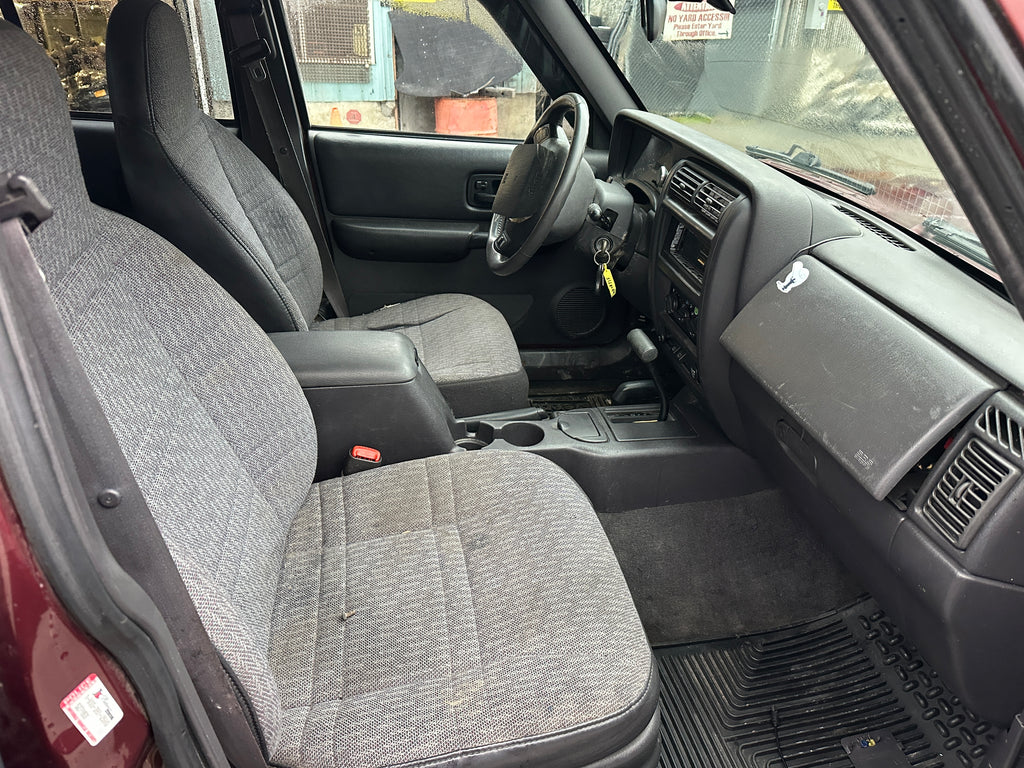 2000 Jeep Cherokee XJ Sport 4.0 – J2603