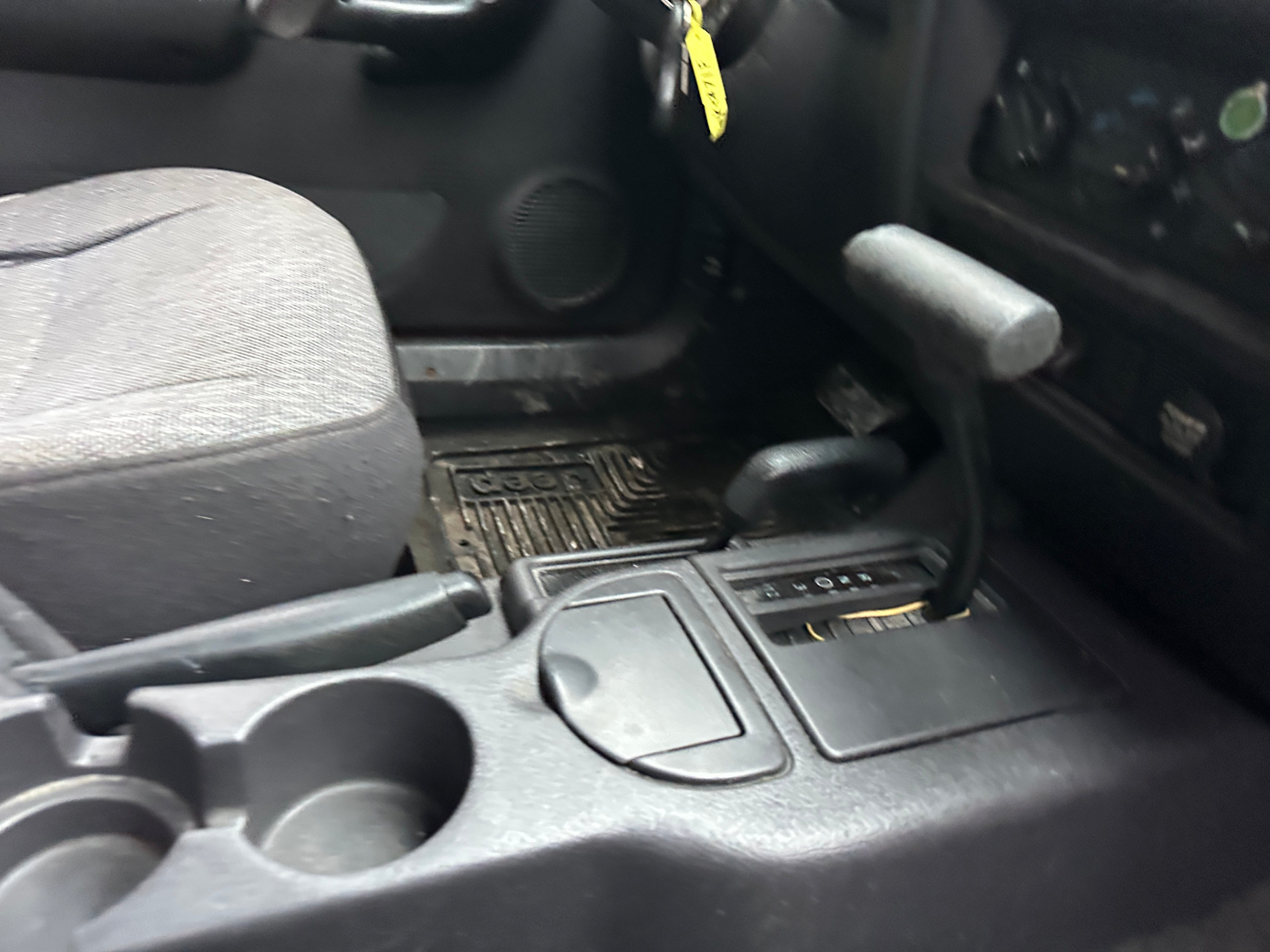 2000 Jeep Cherokee XJ Sport 4.0 – J2603