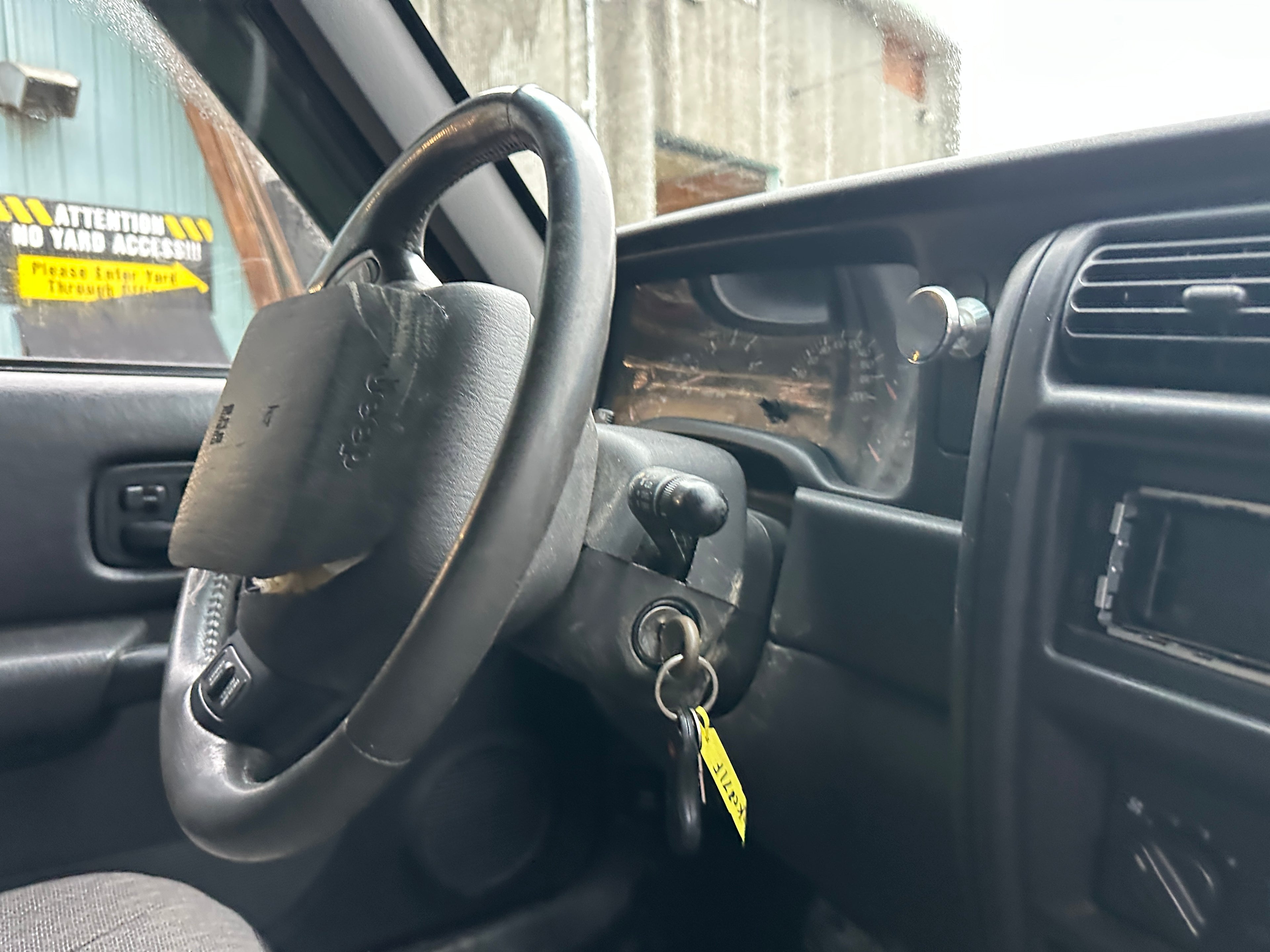 2000 Jeep Cherokee XJ Sport 4.0 – J2603