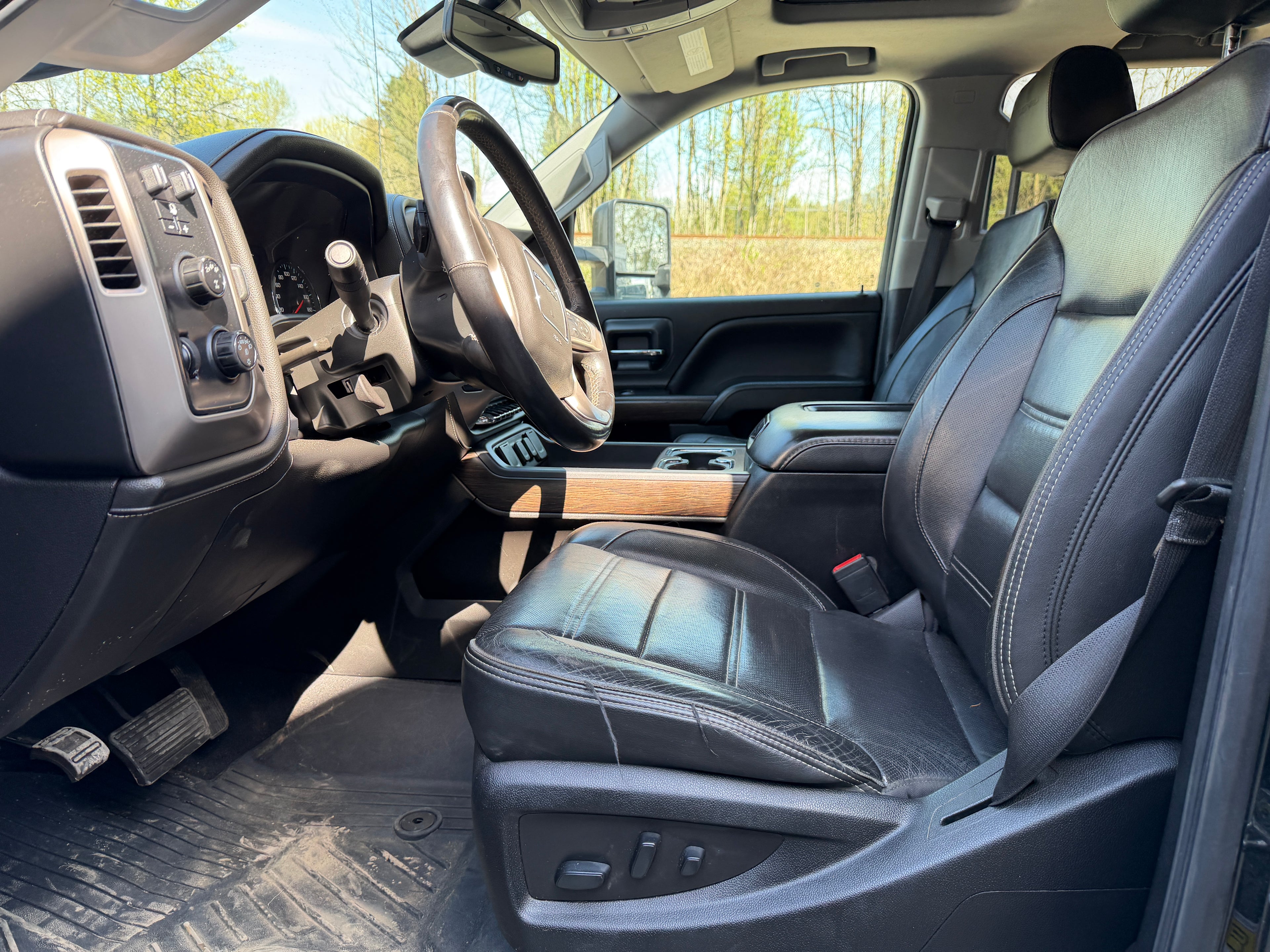 2019 GMC Sierra 3500HD Denali 6.6 L5P Duramax – G2611