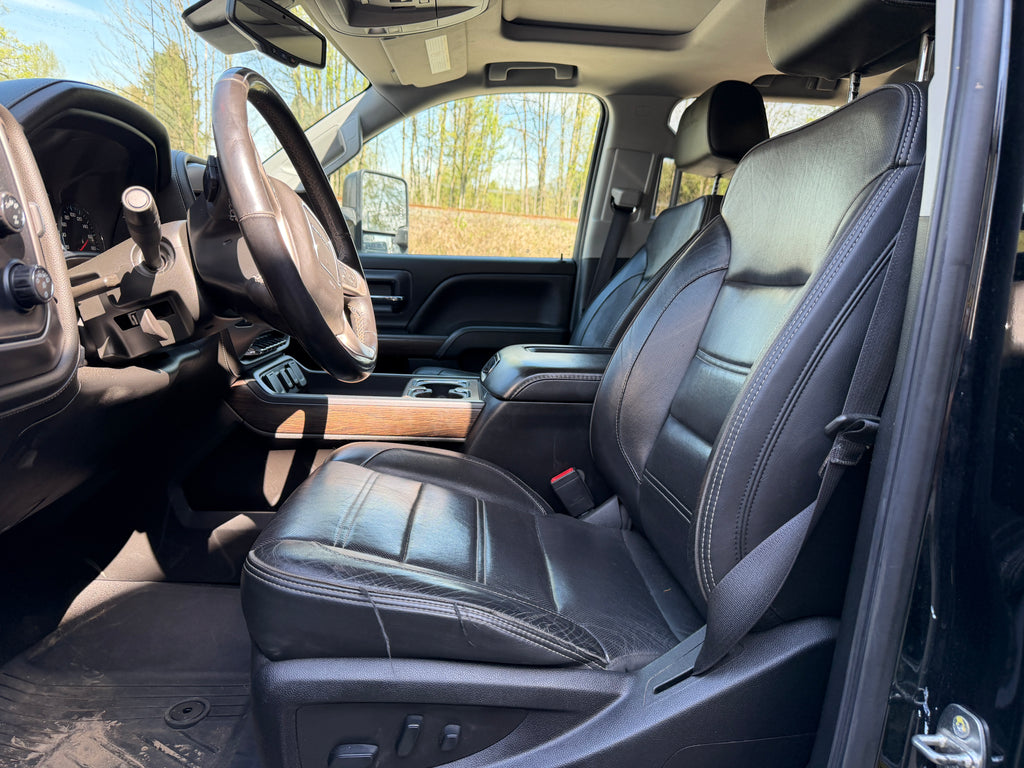 2019 GMC Sierra 3500HD Denali 6.6 L5P Duramax – G2611