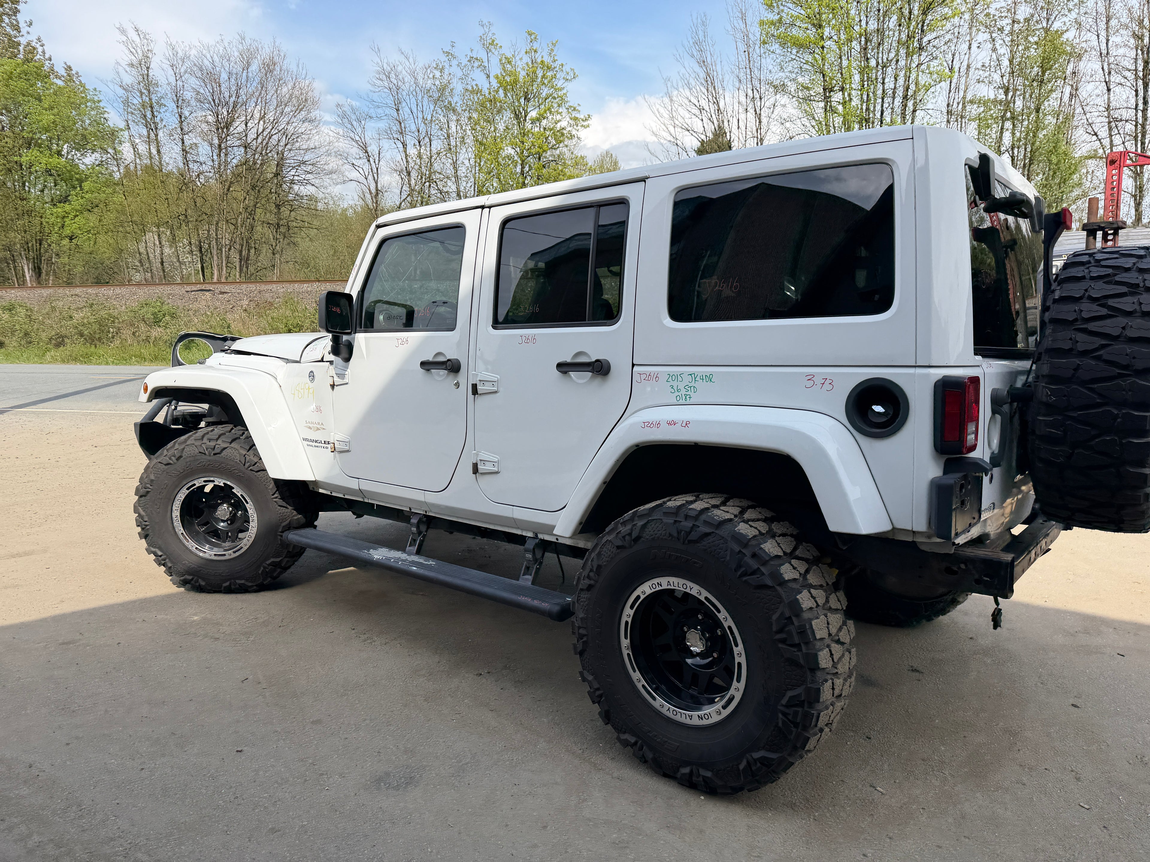 2015 Jeep Wrangler JK Unlimited Sahara 3.6 – J2616