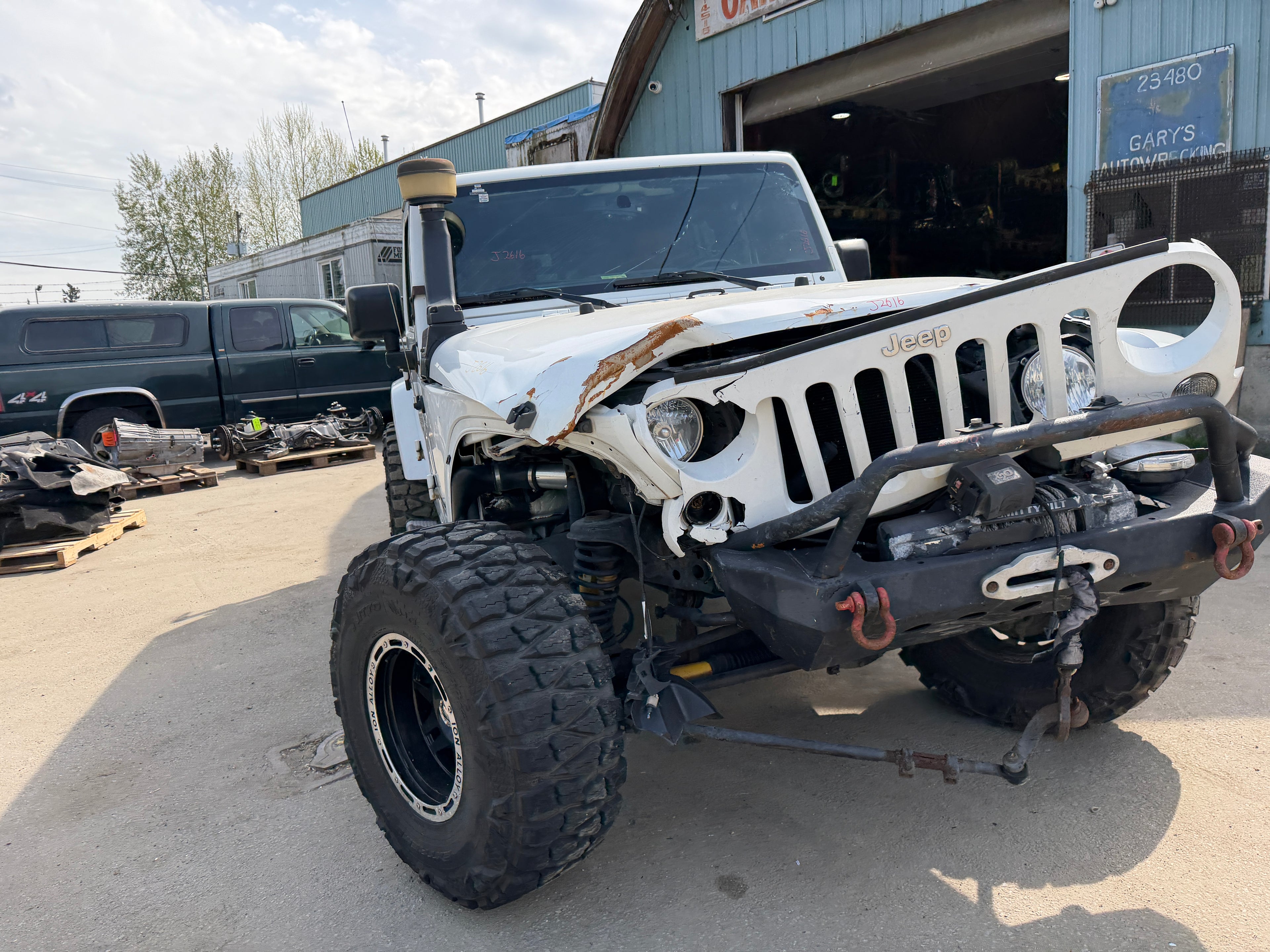 2015 Jeep Wrangler JK Unlimited Sahara 3.6 – J2616