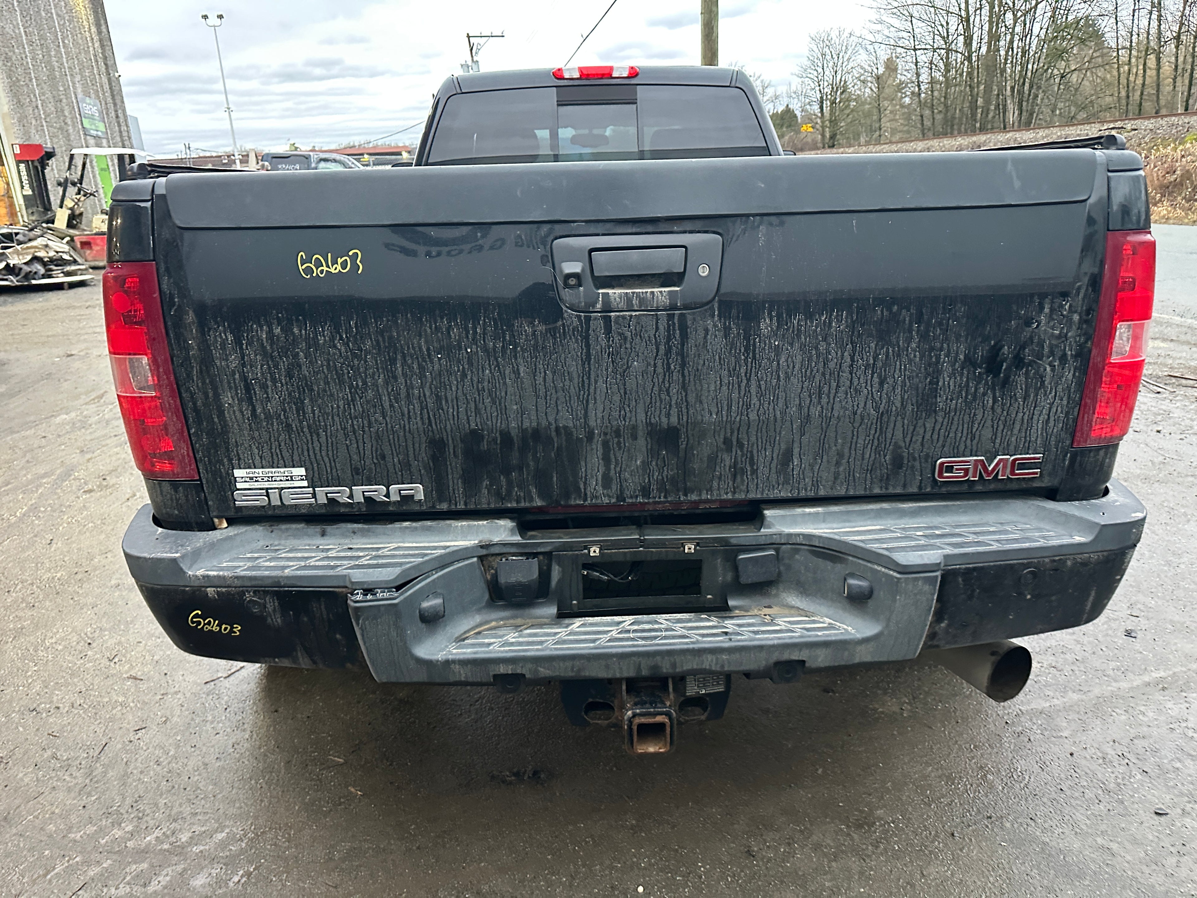 2011 GMC Sierra K3500 Denali 6.6 LML Duramax – G2603