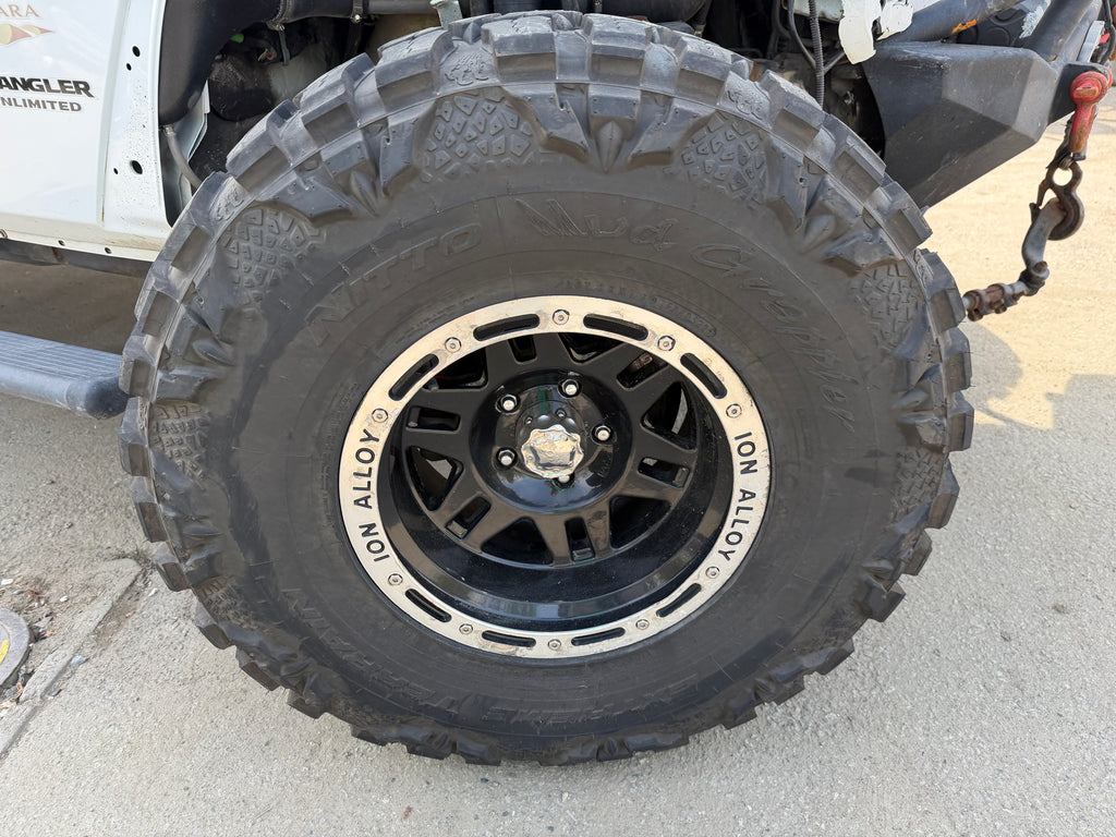 2015 Jeep Wrangler JK Unlimited Sahara 3.6 – J2616