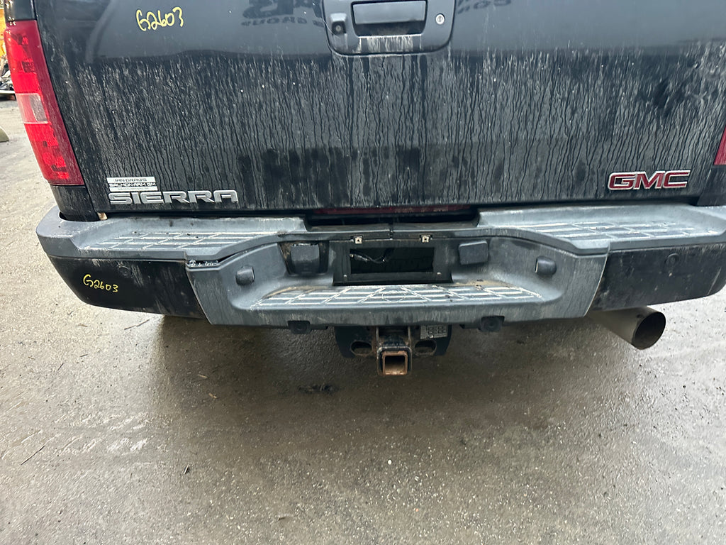 2011 GMC Sierra K3500 Denali 6.6 LML Duramax – G2603