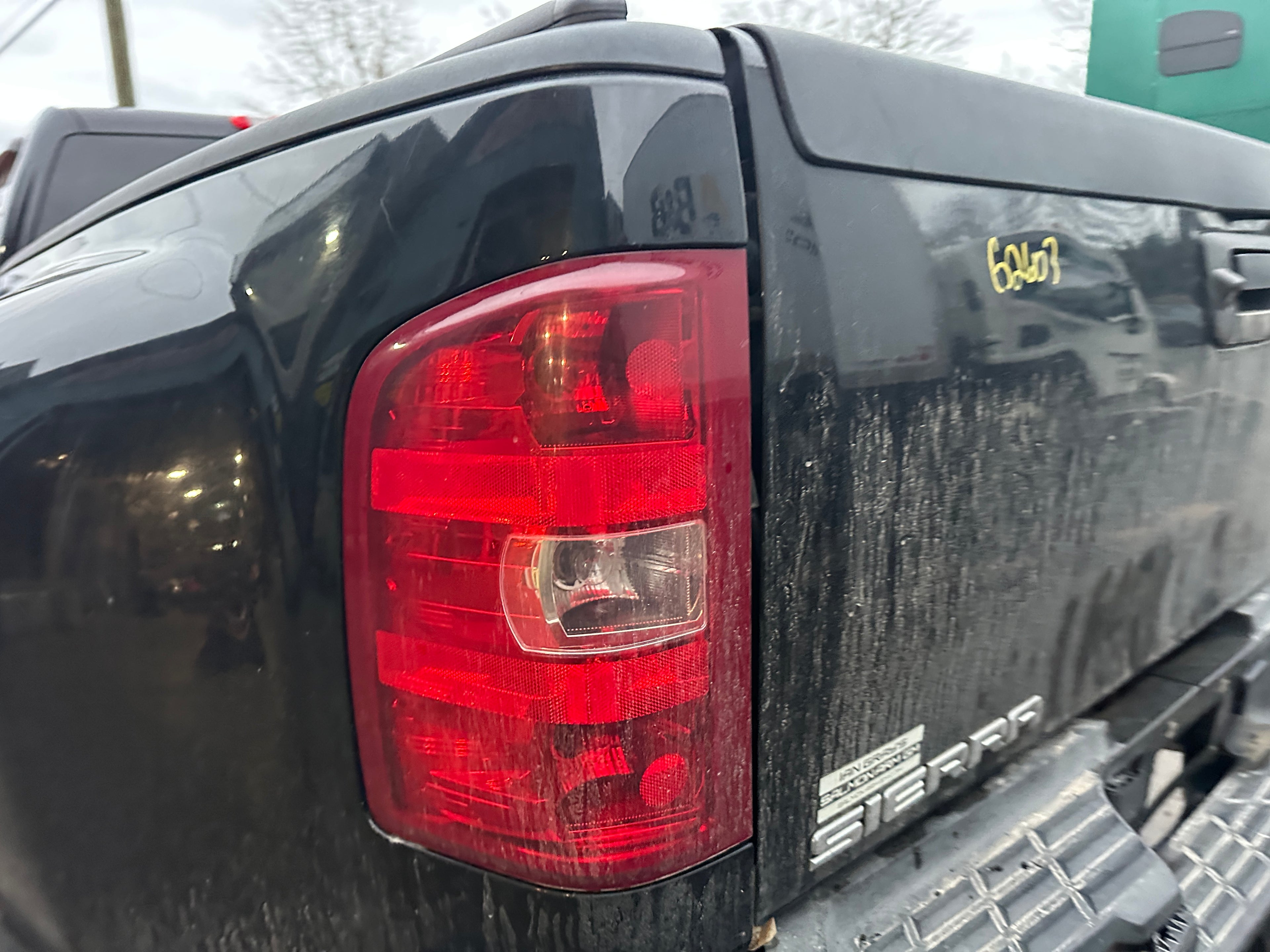 2011 GMC Sierra K3500 Denali 6.6 LML Duramax – G2603