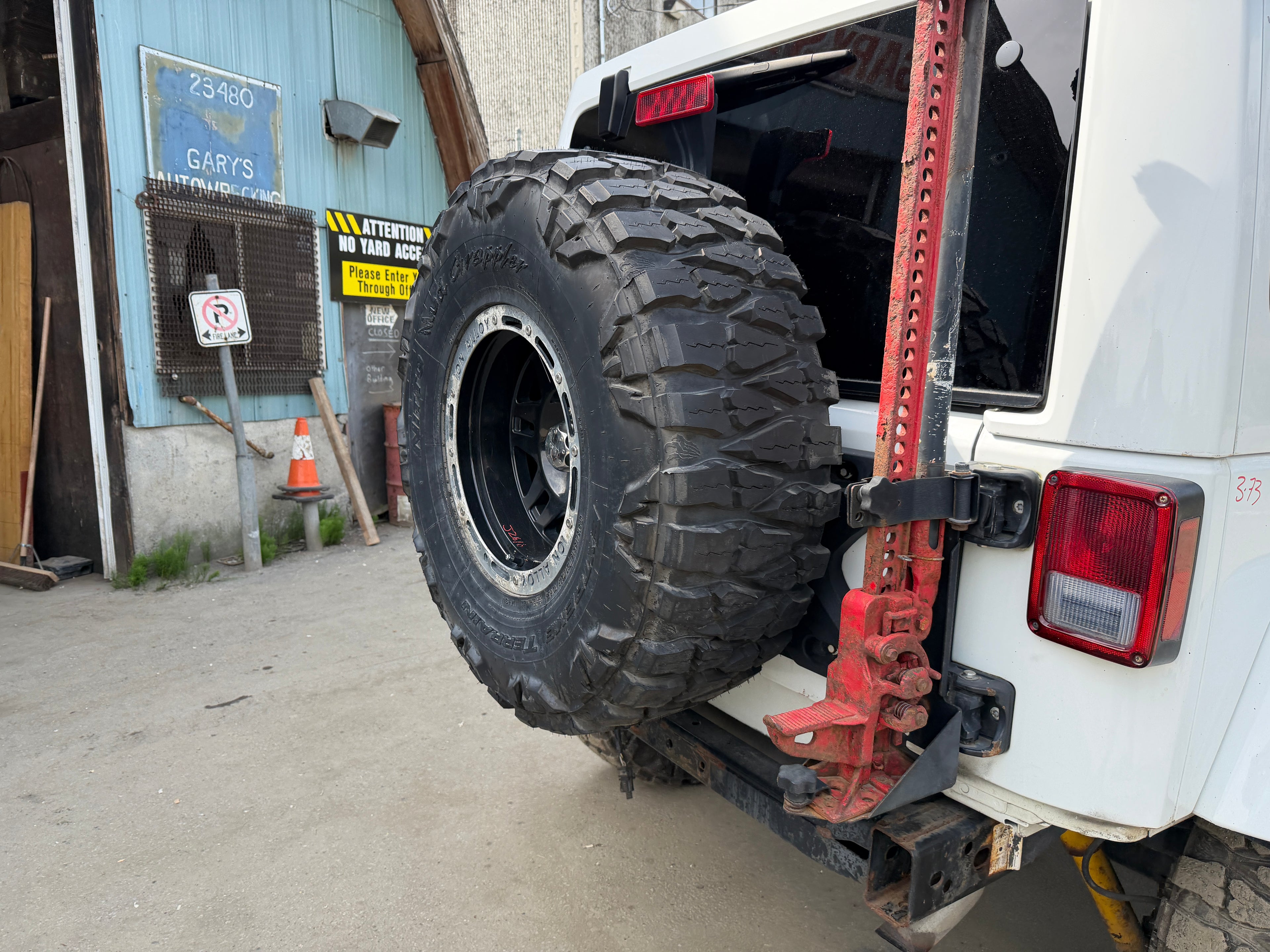 2015 Jeep Wrangler JK Unlimited Sahara 3.6 – J2616