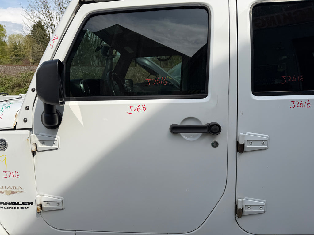 2015 Jeep Wrangler JK Unlimited Sahara 3.6 – J2616