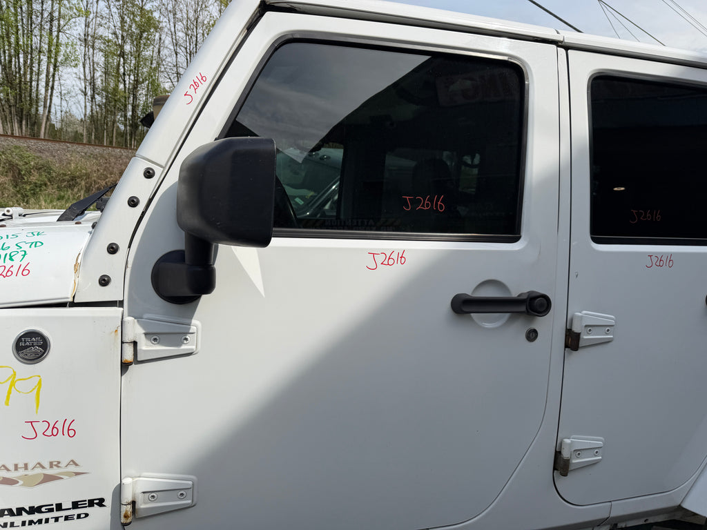 2015 Jeep Wrangler JK Unlimited Sahara 3.6 – J2616