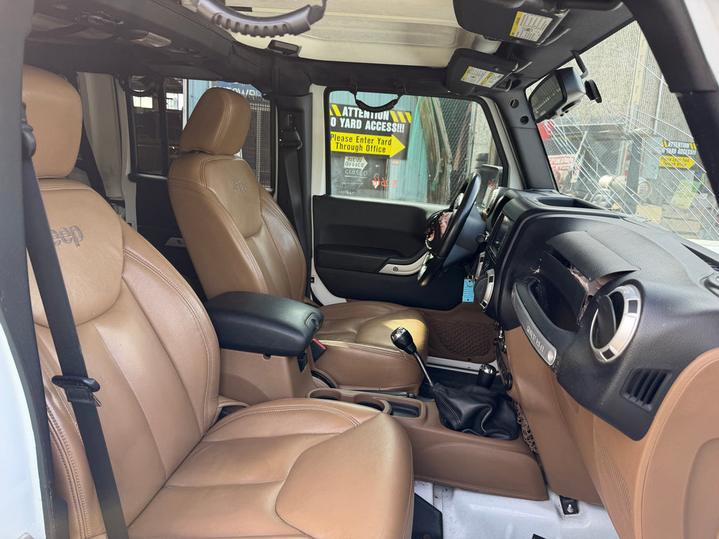 2015 Jeep Wrangler JK Unlimited Sahara 3.6 – J2616