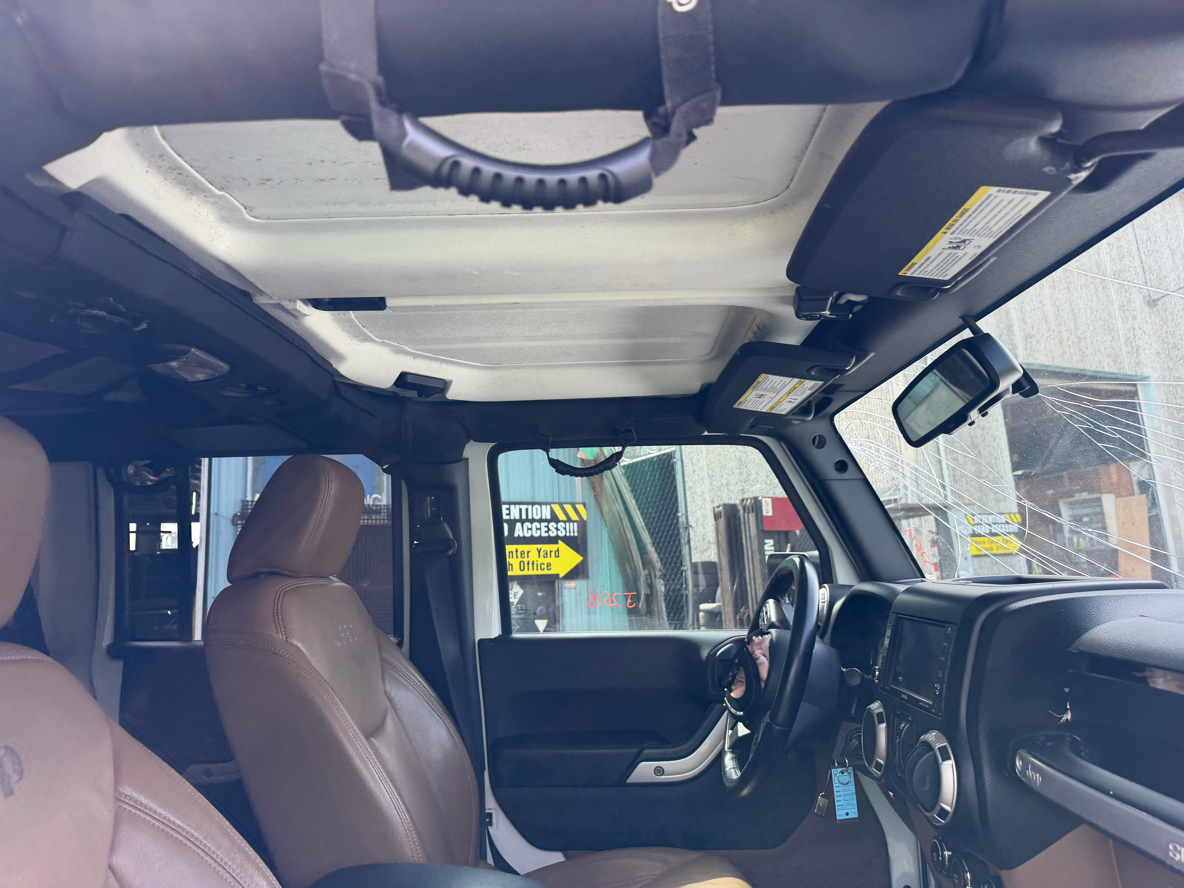 2015 Jeep Wrangler JK Unlimited Sahara 3.6 – J2616
