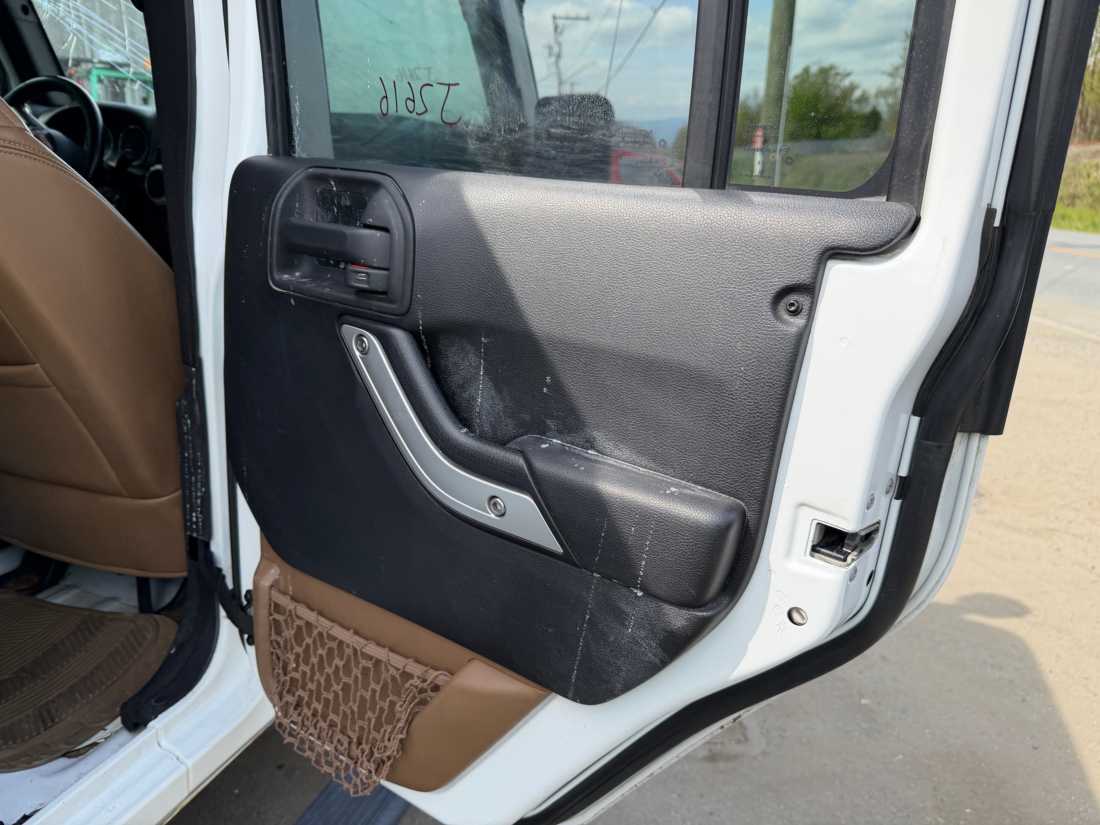 2015 Jeep Wrangler JK Unlimited Sahara 3.6 – J2616