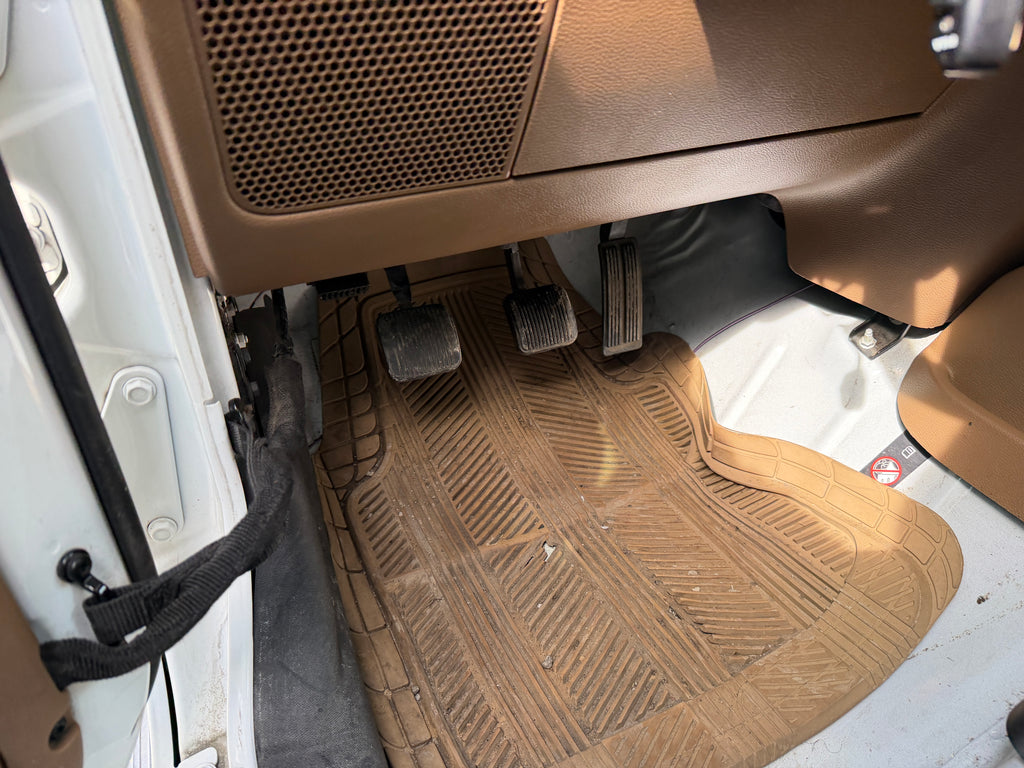 2015 Jeep Wrangler JK Unlimited Sahara 3.6 – J2616