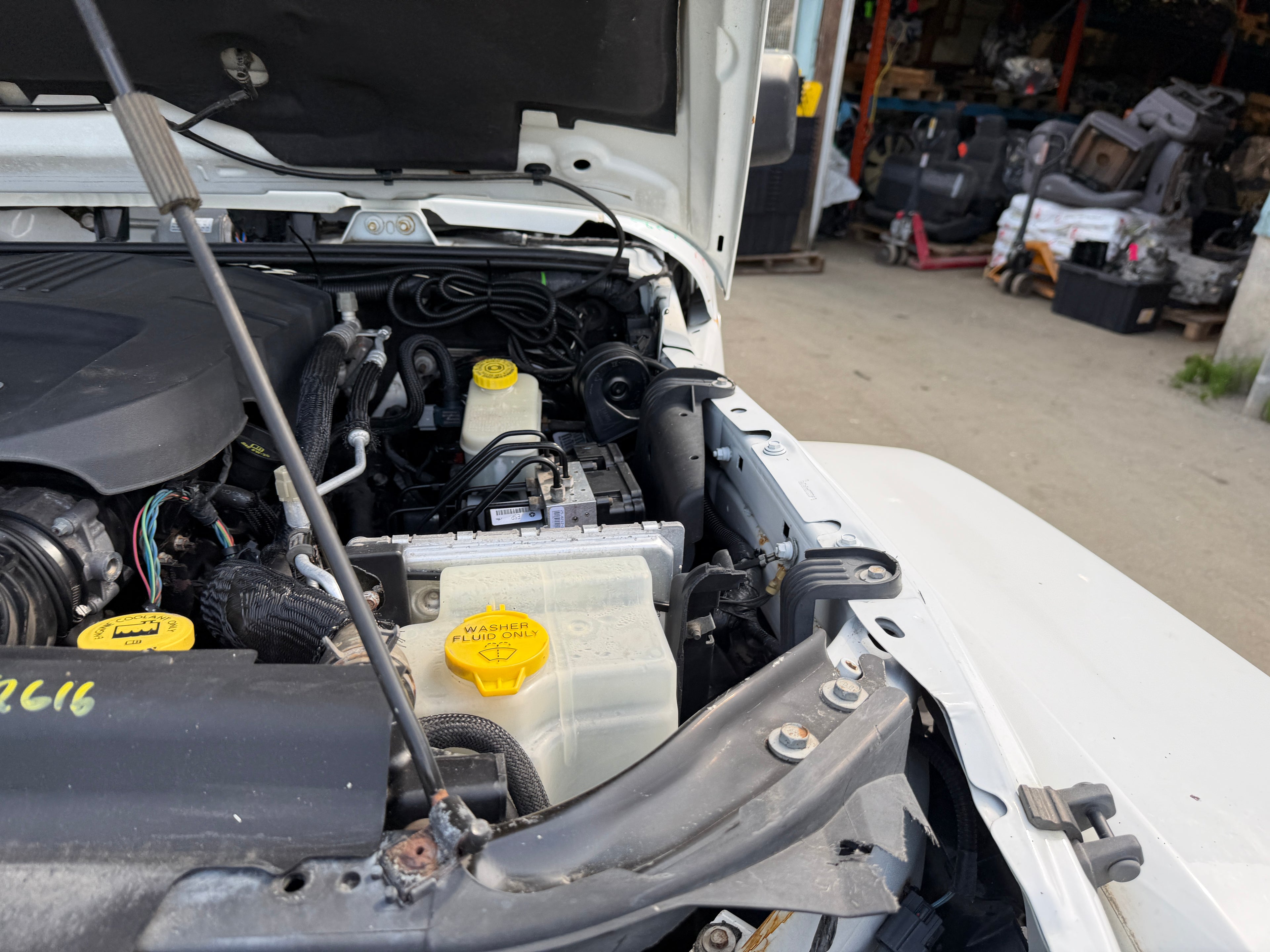 2015 Jeep Wrangler JK Unlimited Sahara 3.6 – J2616