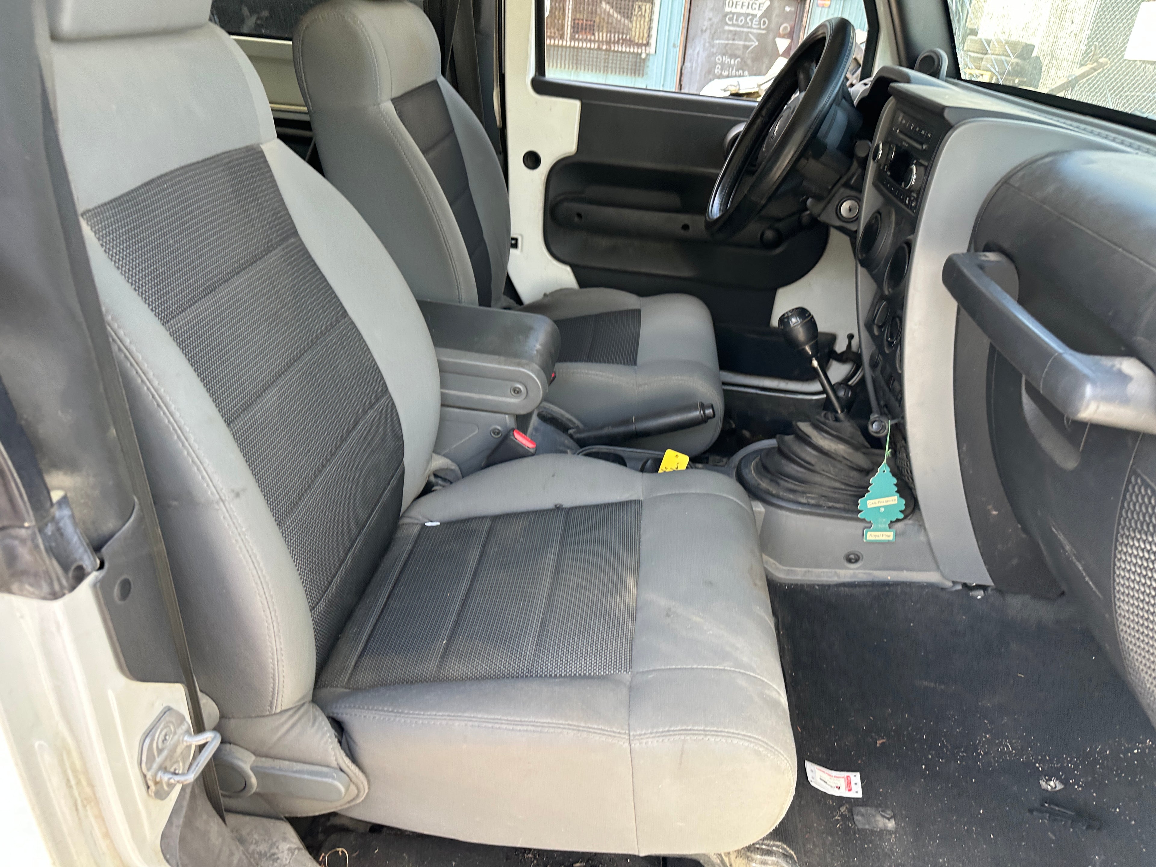 2009 Jeep Wrangler JK 3.8 – J2524