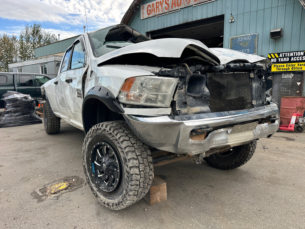 2014 Ram 3500 SLT 6.7 Cummins – D2505