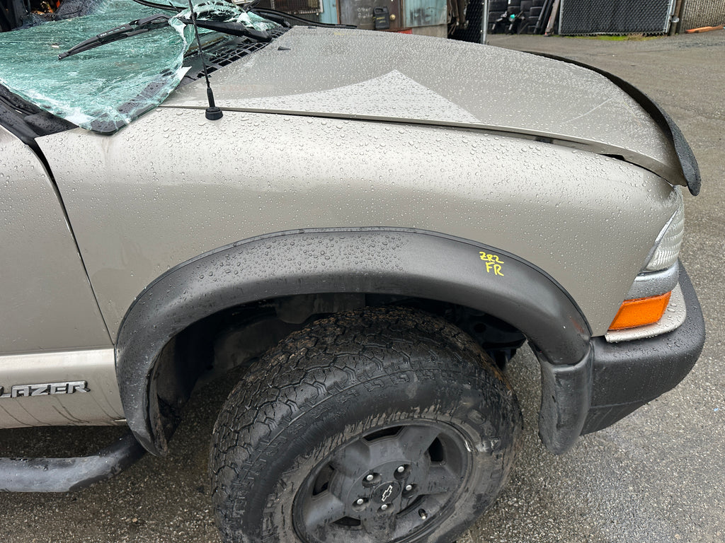 2005 Chevrolet Blazer 4.3 – C2603