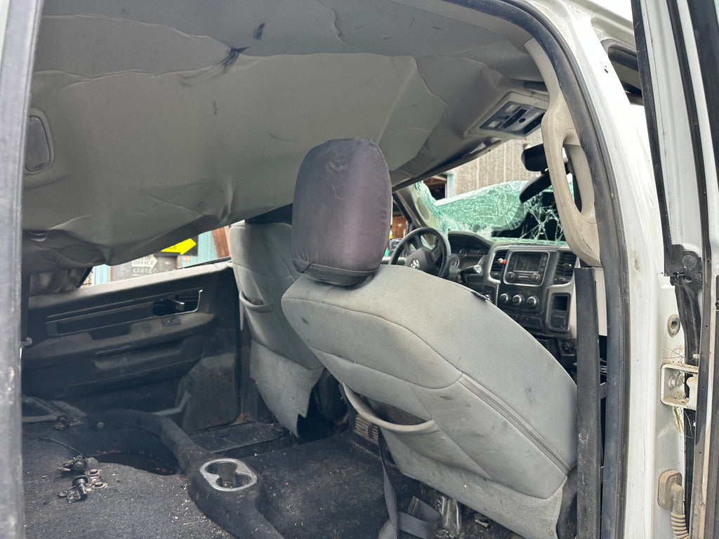 2014 Ram 3500 SLT 6.7 Cummins – D2505