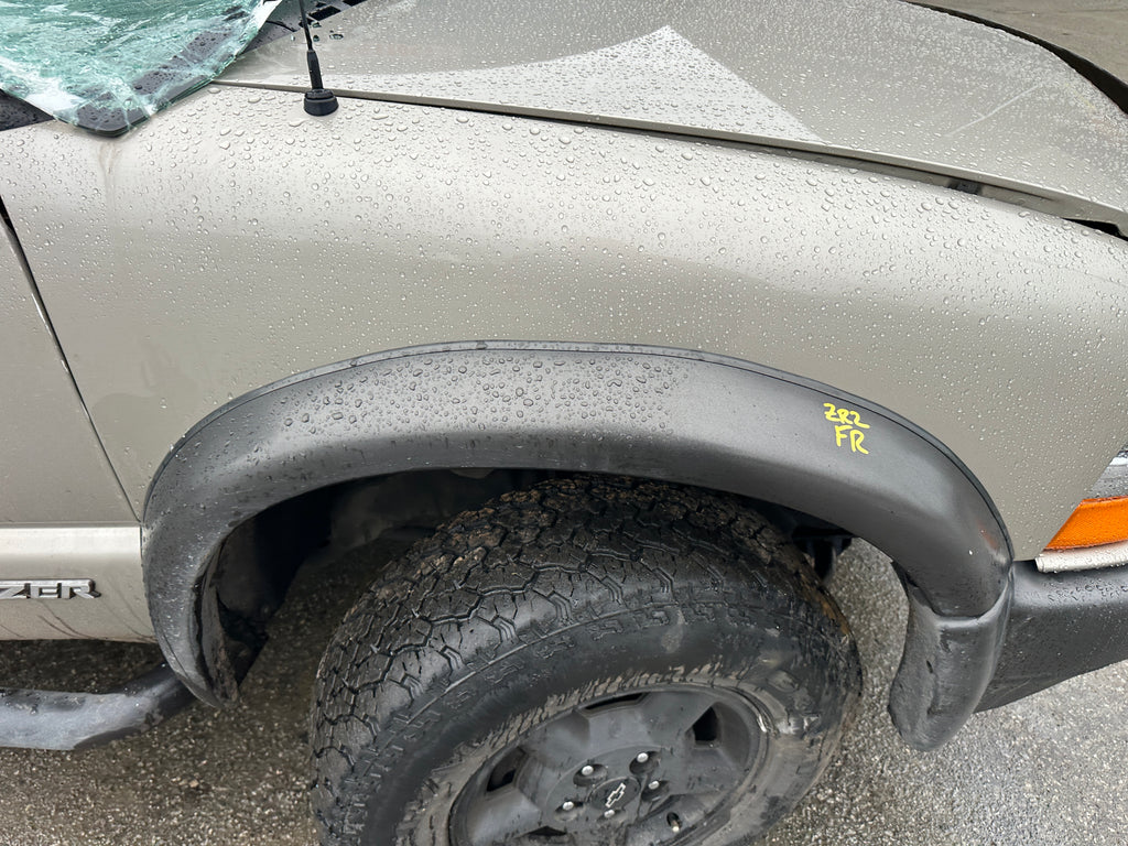 2005 Chevrolet Blazer 4.3 – C2603