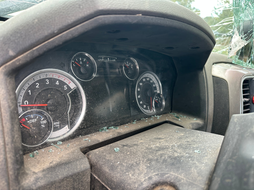 2014 Ram 3500 SLT 6.7 Cummins – D2505