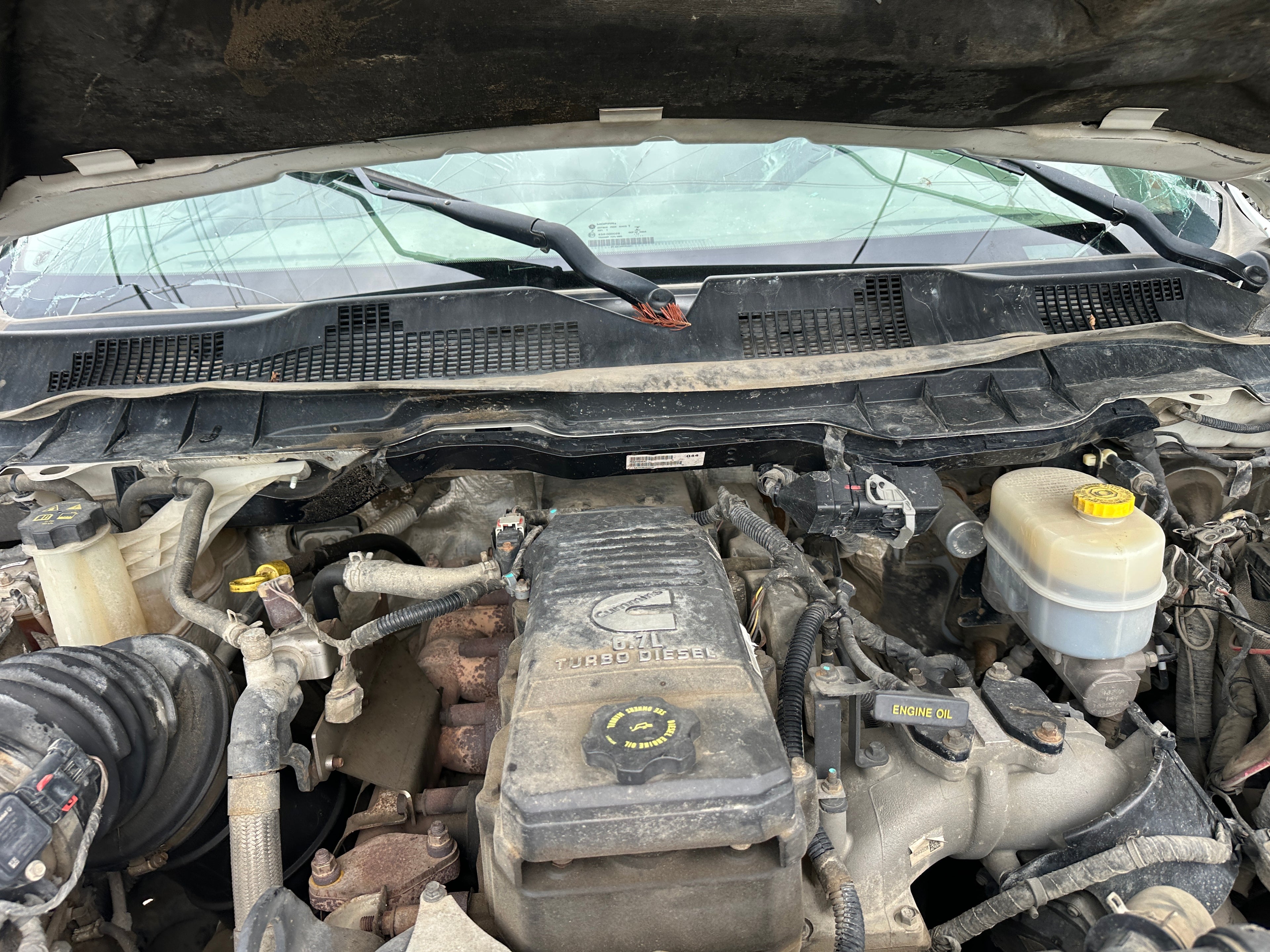 2014 Ram 3500 SLT 6.7 Cummins – D2505