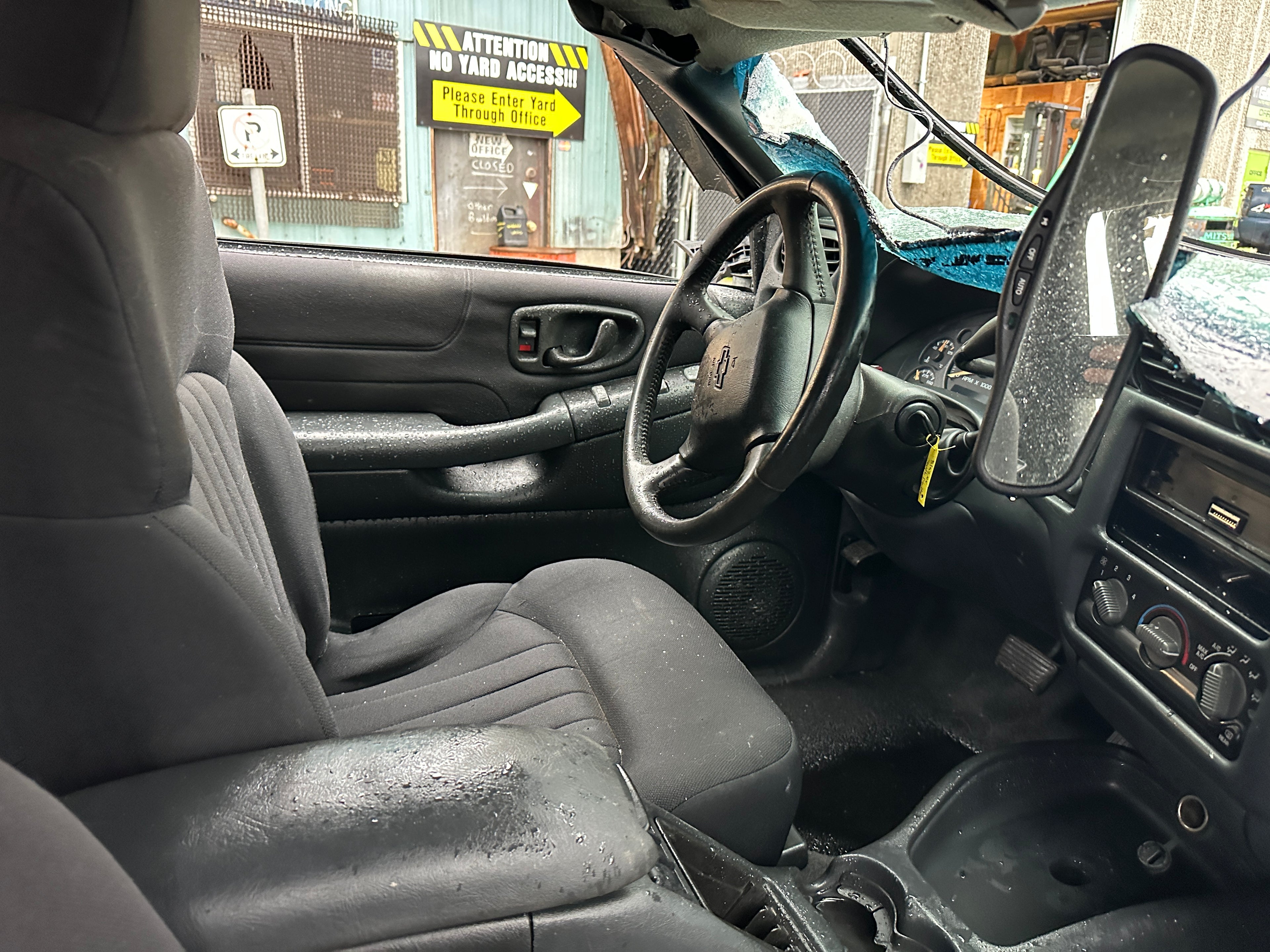 2005 Chevrolet Blazer 4.3 – C2603